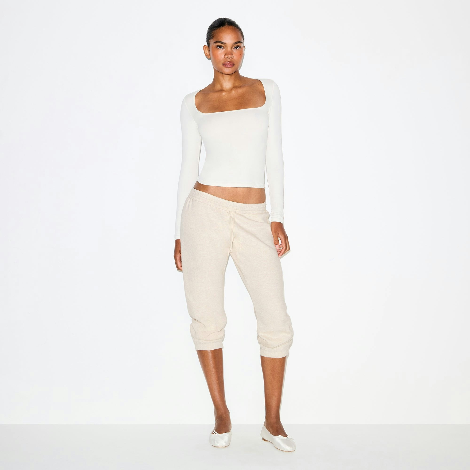 Skims Cotton Fleece Low Rise Capri Jogger Oatmeal Heather