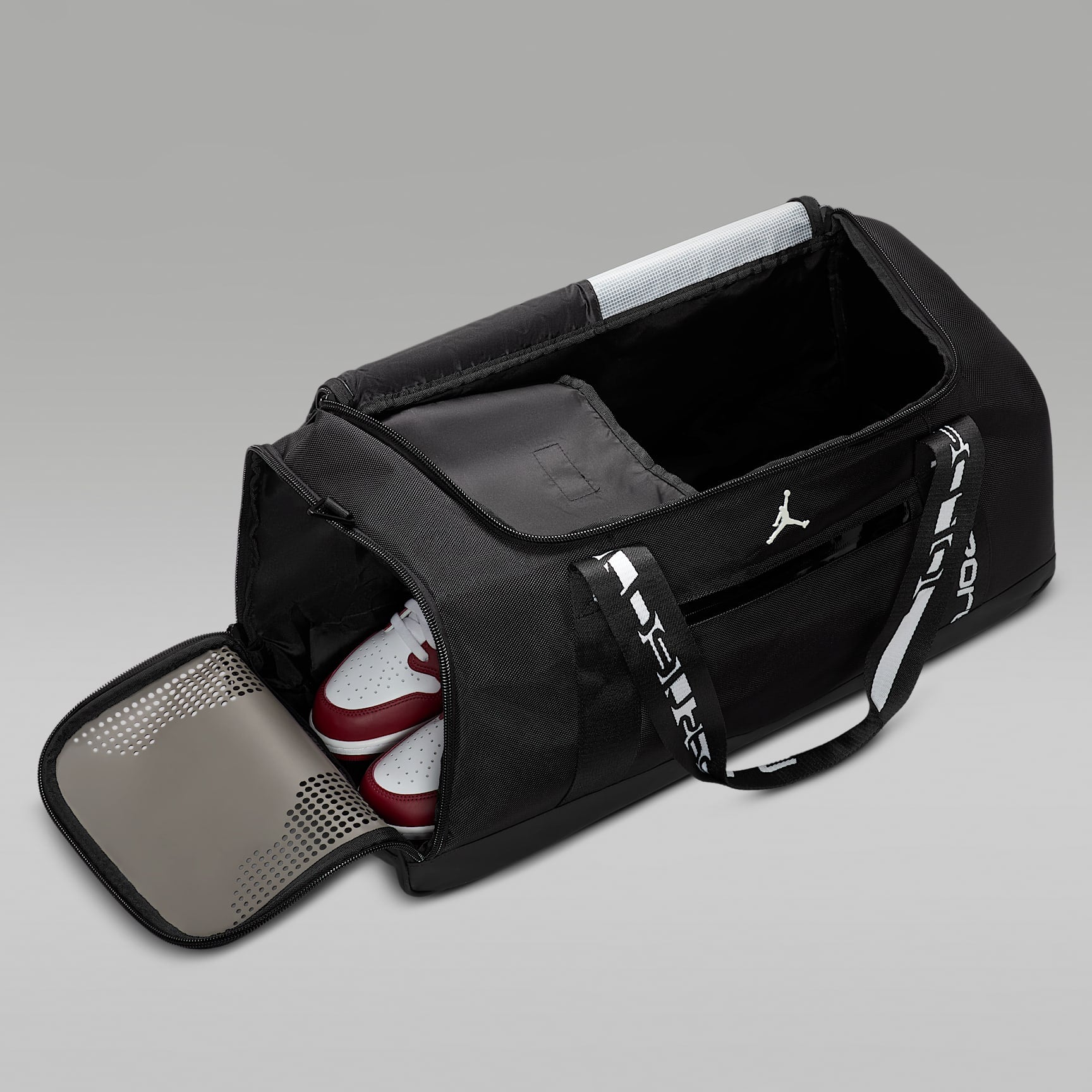Nike Jordan Duffel Bag (47.5L)