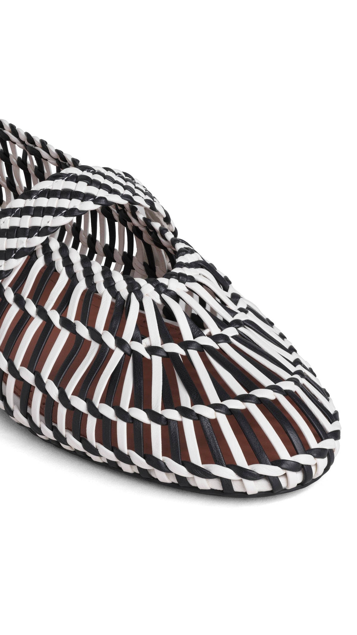 #color_black-white