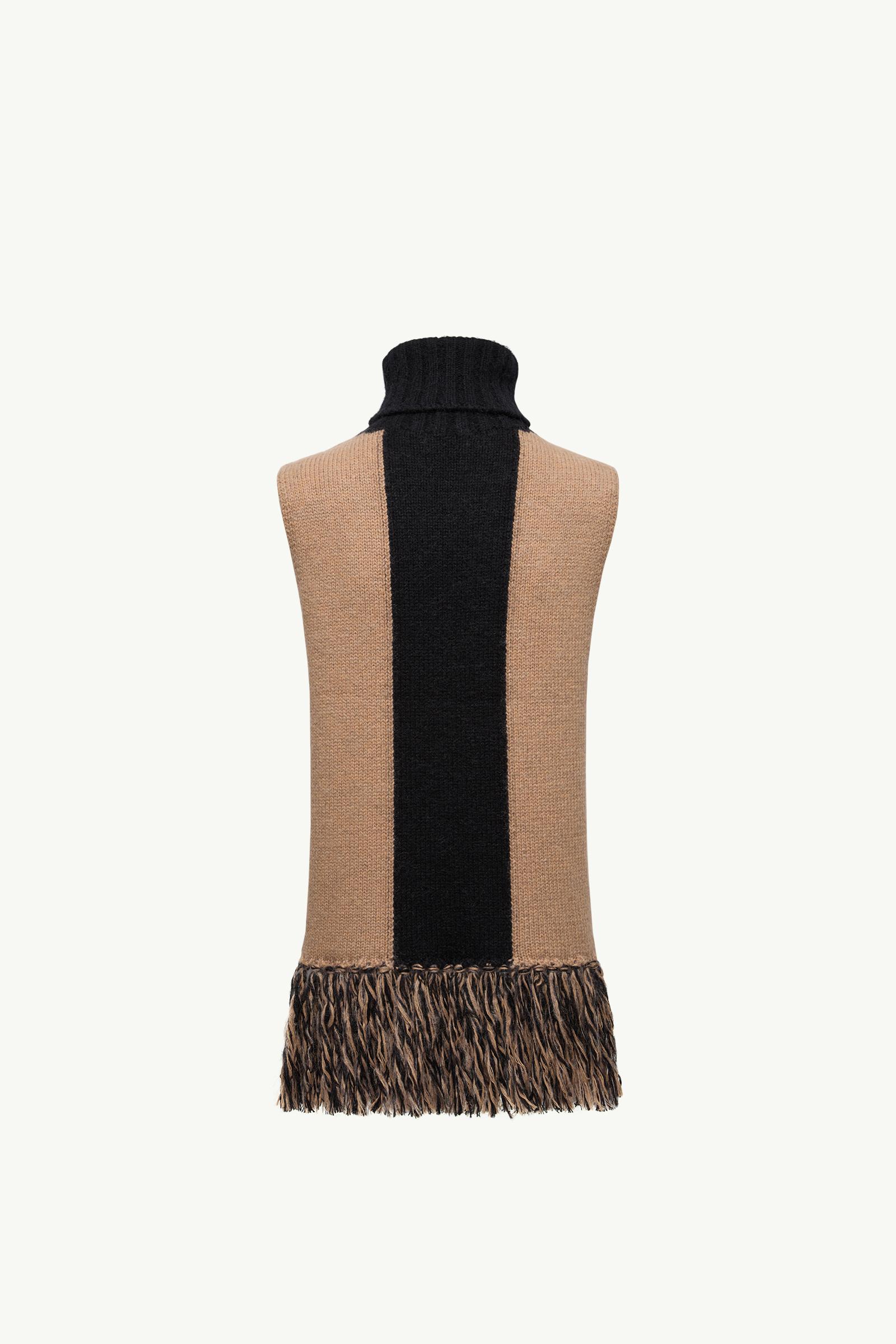Moncler Wool, Cashmere & Mohair Poncho Beige Beige