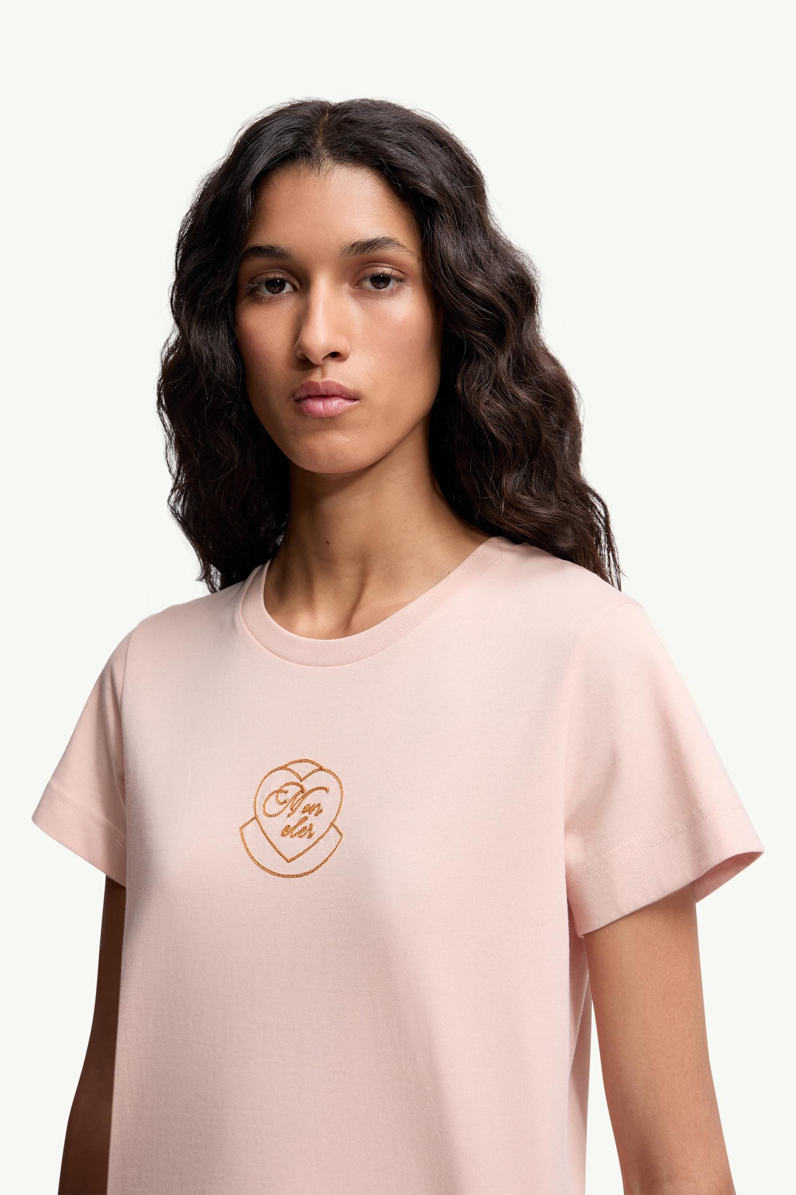 Moncler Embroidered Heart Logo Cotton T-Shirt Light Pink Light Pink