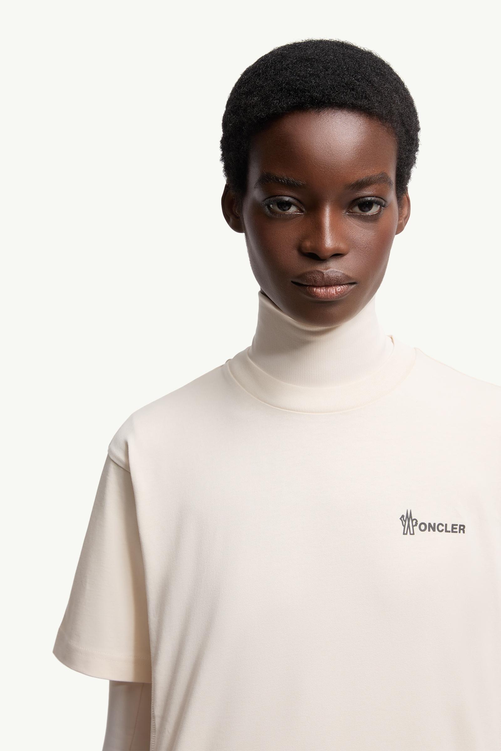 Moncler Embossed Logo Cotton T-Shirt White White