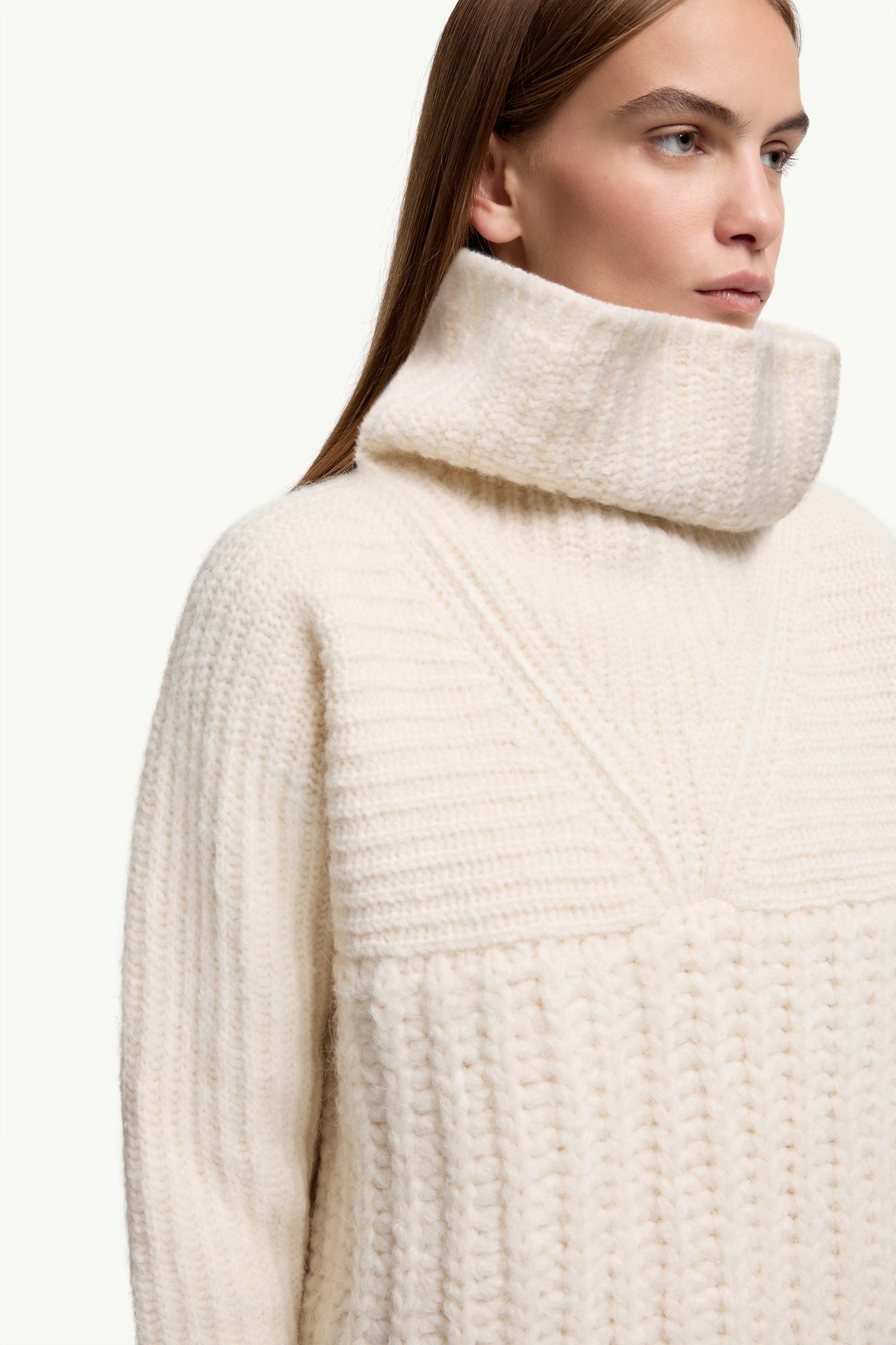 Moncler Alpaca Blend Turtleneck Sweater White Ivory White Ivory