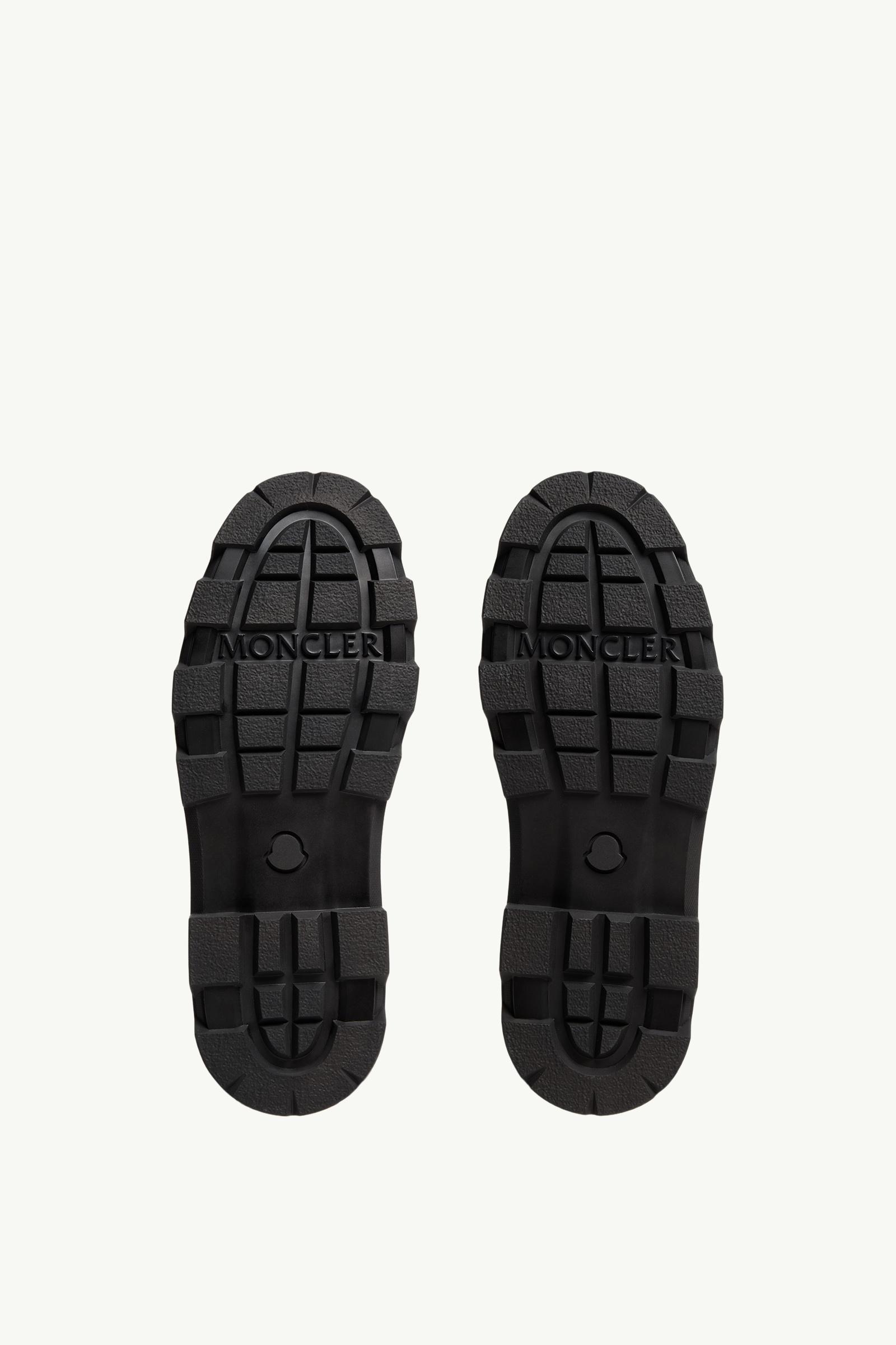 Moncler Aurea Leather Chelsea Boots Black