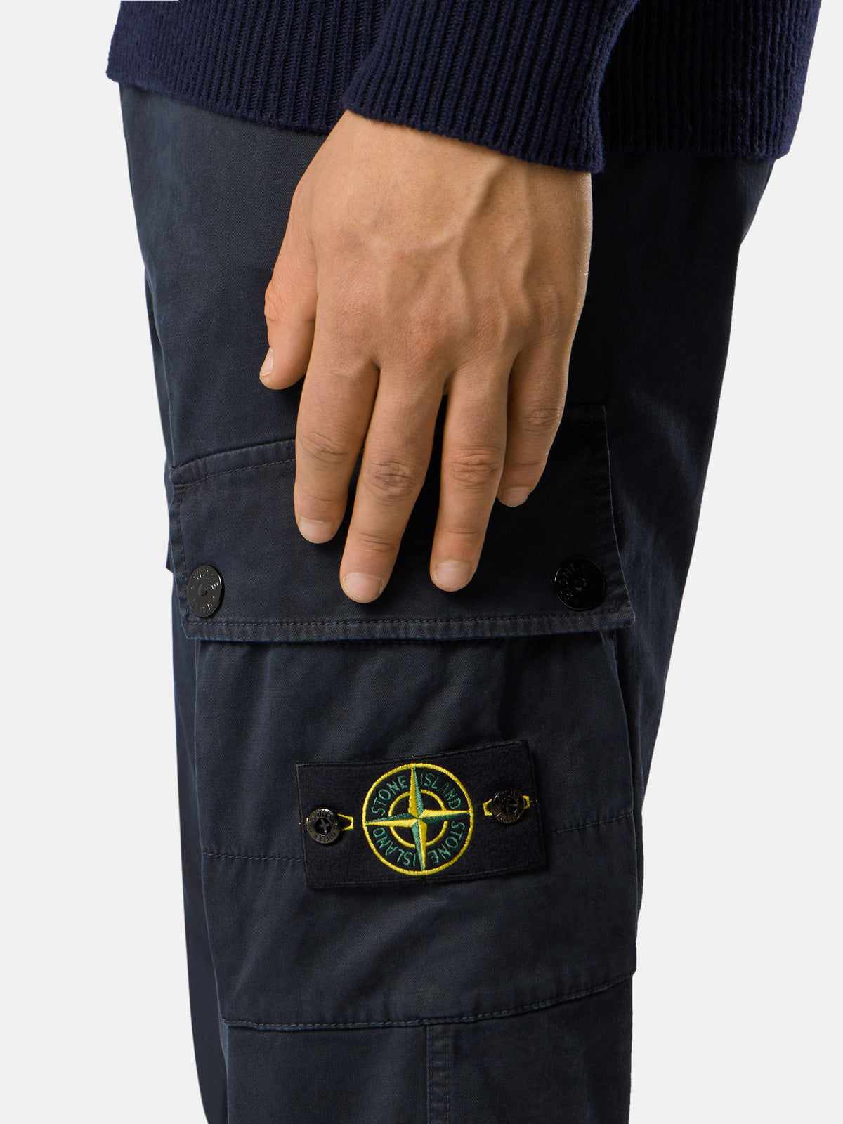 Stone Island Slim-Fit Cargo Trousers with Zip Pockets 3100034