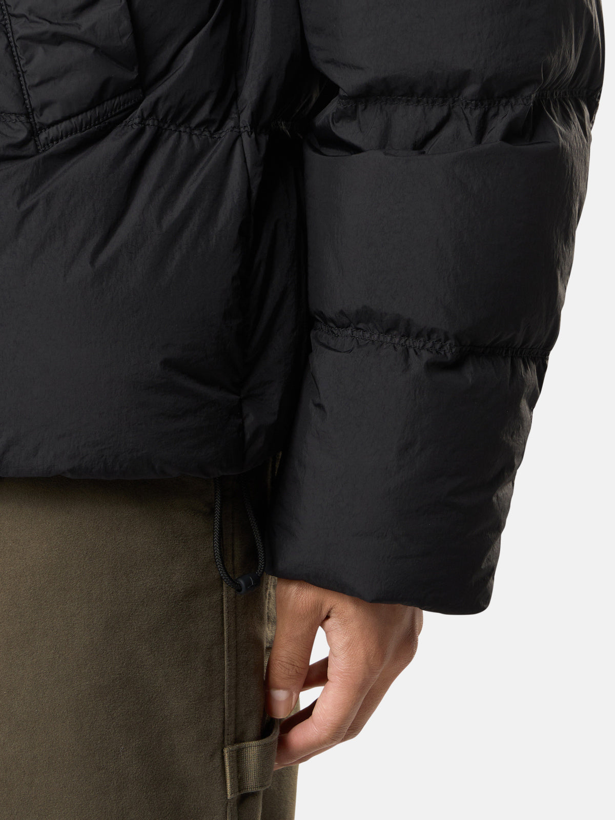 Stone Island Down Jacket with Wind Resistance and Anti-Drop 4100109