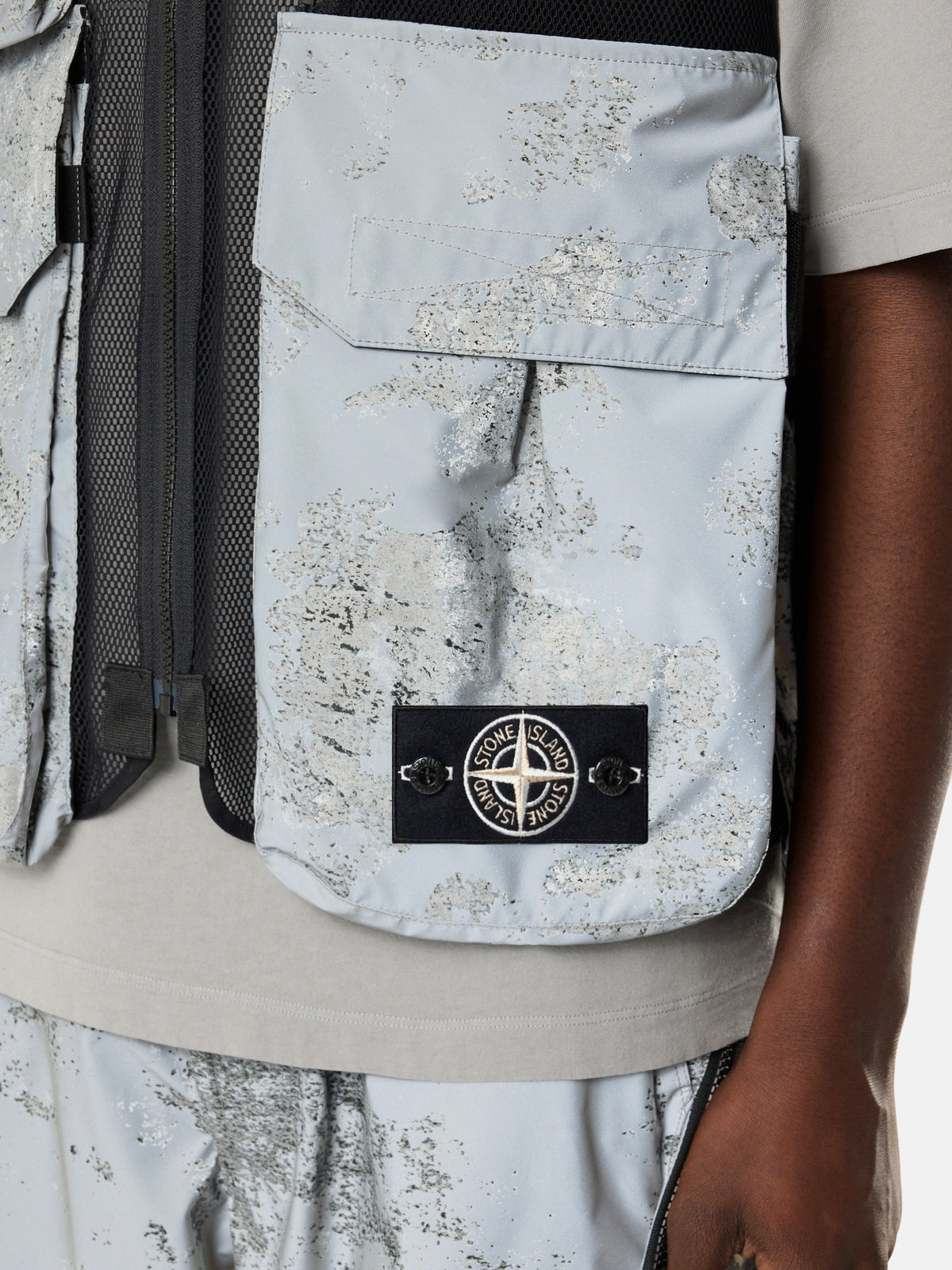 Stone Island Vest with Multiple Pockets and Utility Loops G100001