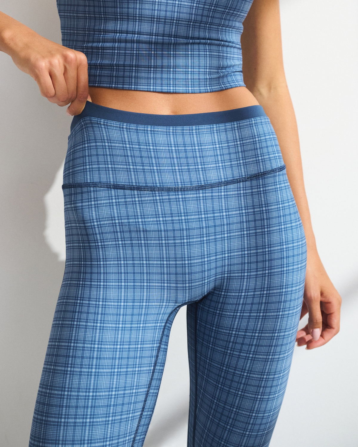 Abercrombie YPB sculptLUX 7/8-Length Legging