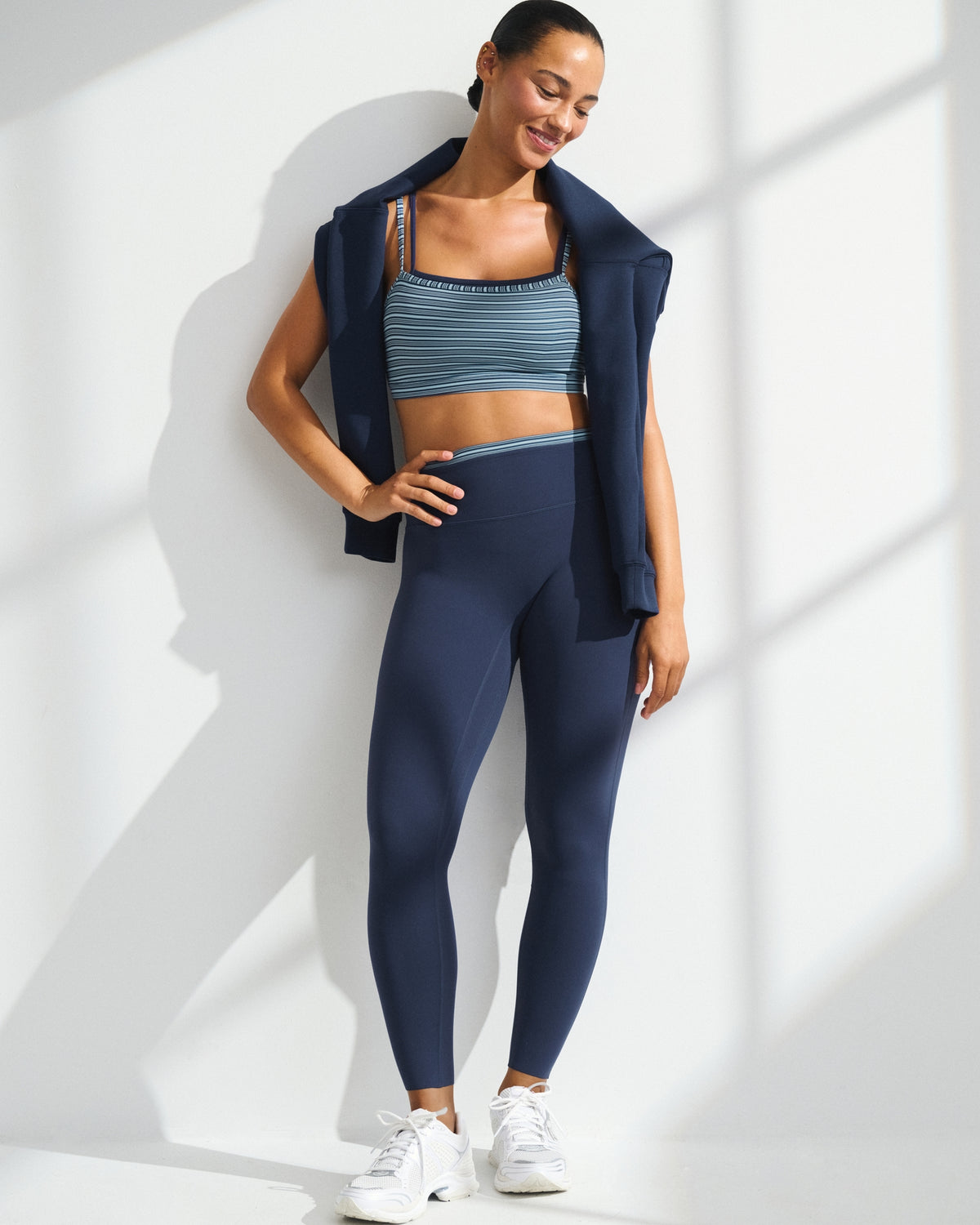 Abercrombie YPB studioFLEX Curve Love 7/8-Length Legging