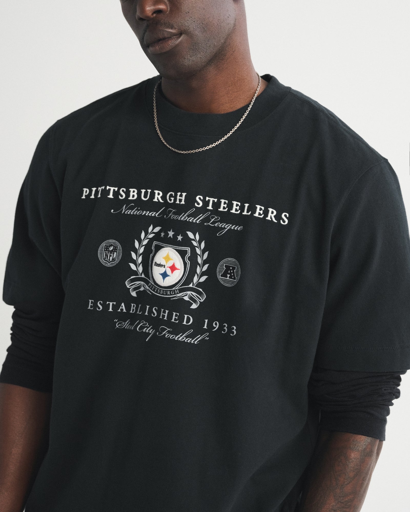 Abercrombie Tennessee Titans Premium Heavyweight 2.0 Tee
