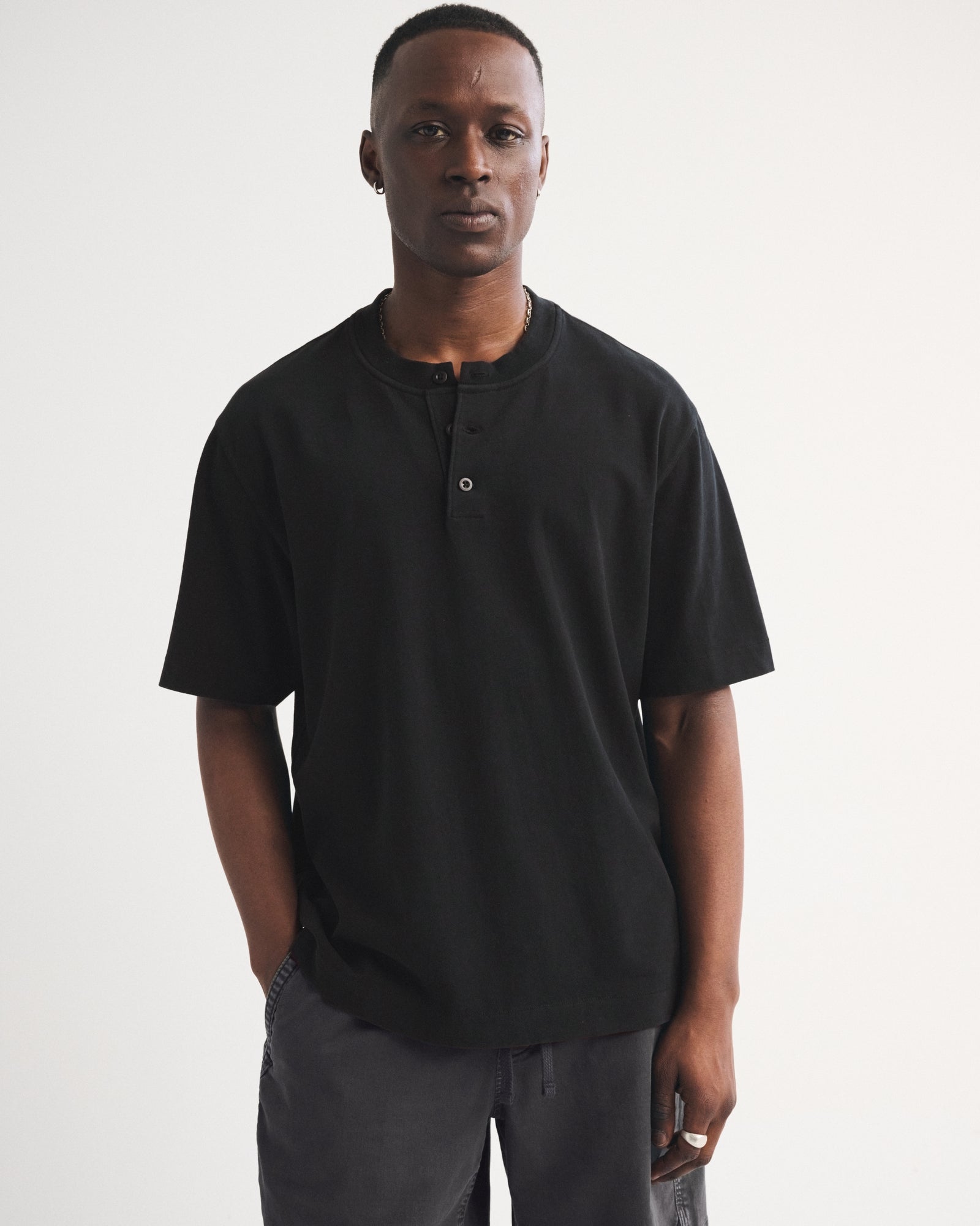 Abercrombie Short-Sleeve Premium Heavyweight 2.0 Henley