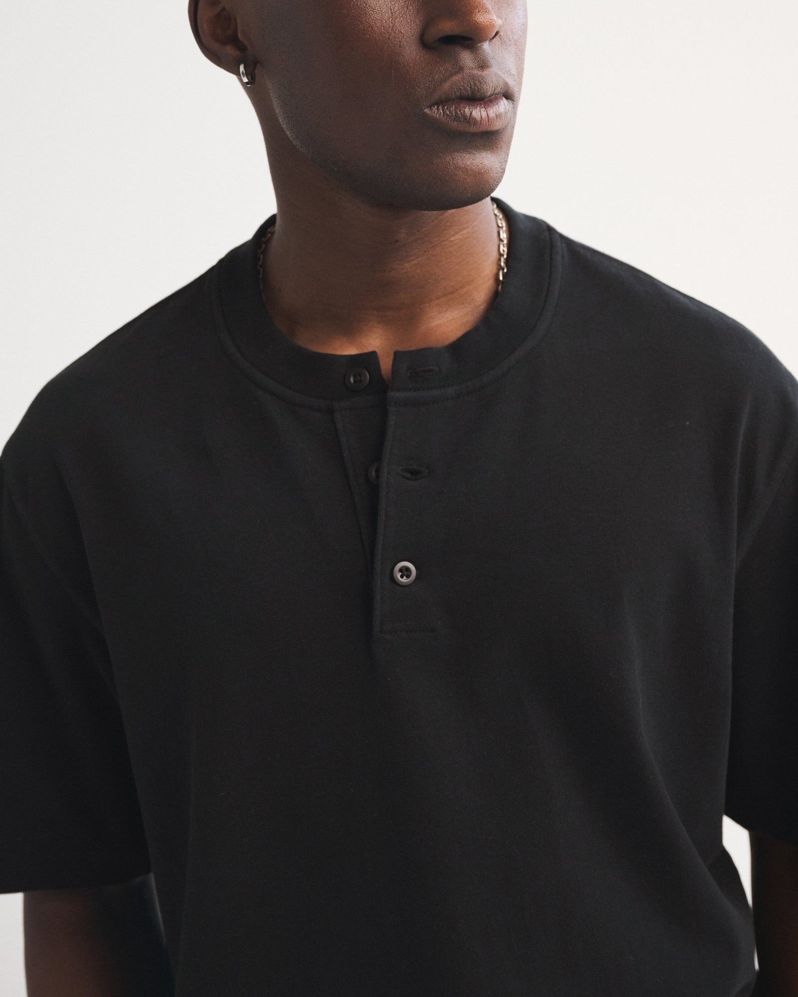 Abercrombie Short-Sleeve Premium Heavyweight 2.0 Henley