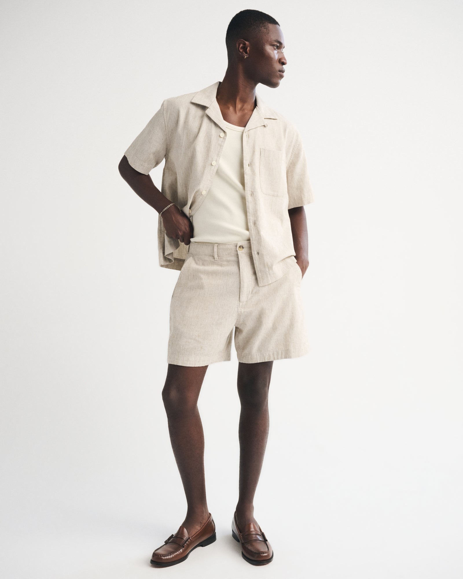 Abercrombie Linen-Blend Plainfront Short