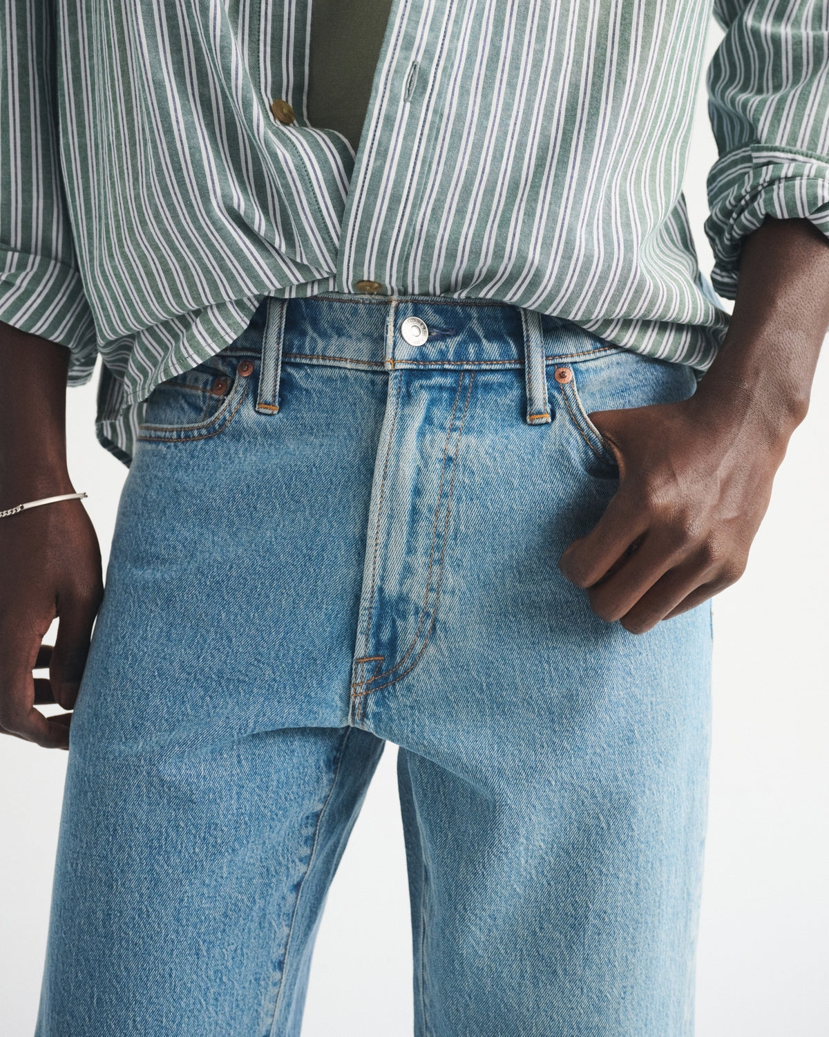 Abercrombie 90s Straight Jean
