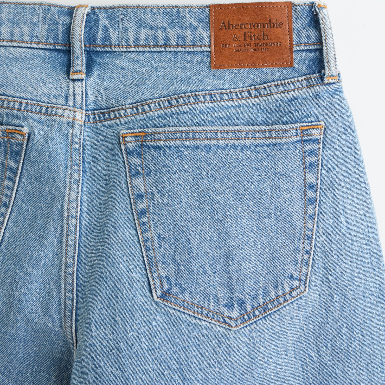 Abercrombie Athletic Straight Jean