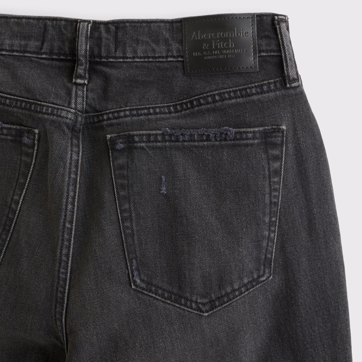 Abercrombie Athletic Relaxed Straight Jean