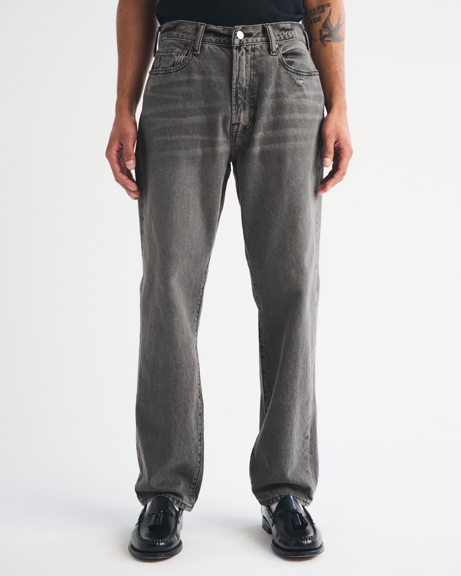 Abercrombie Relaxed Straight Jean
