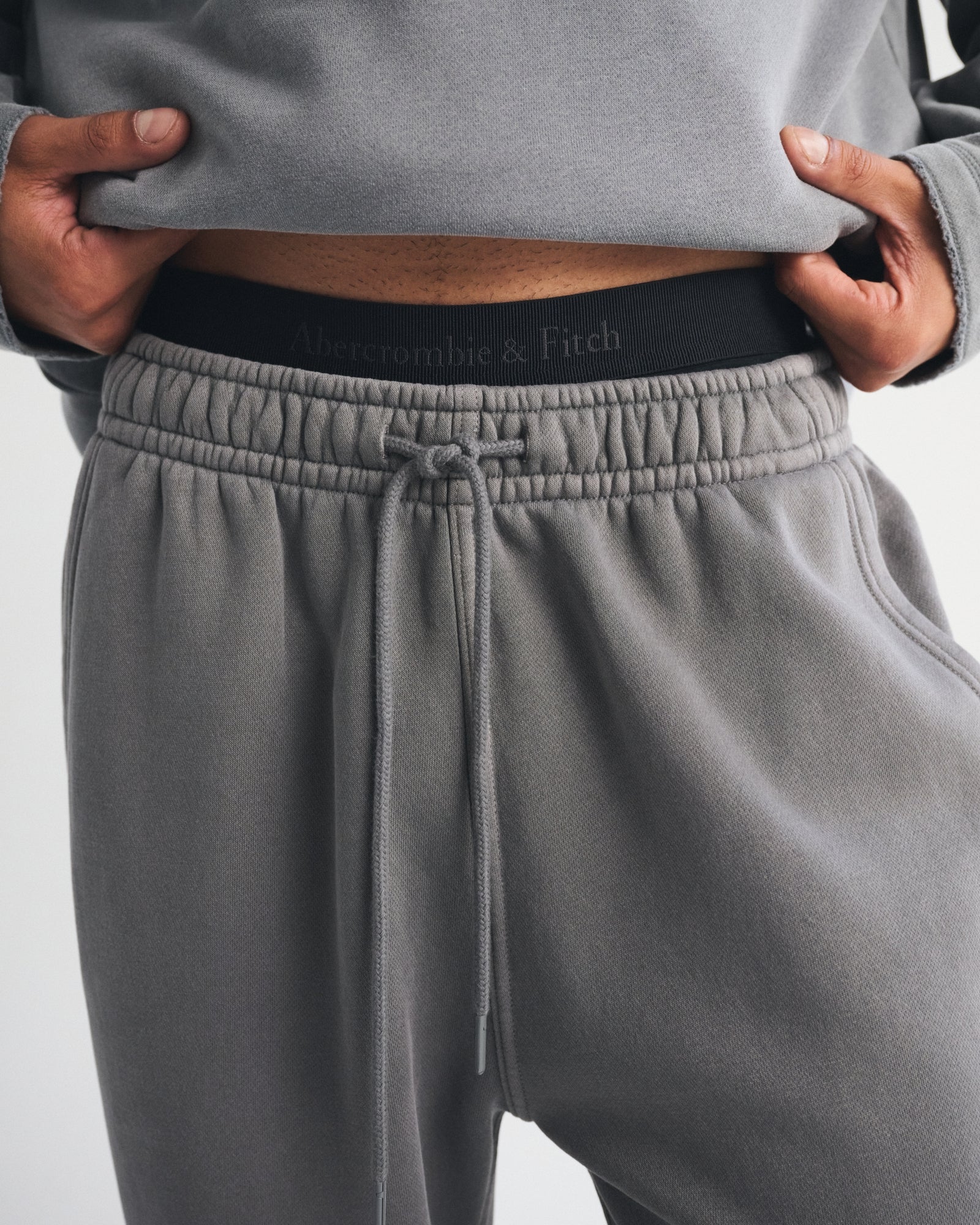Abercrombie Essential Cinched Sweatpant