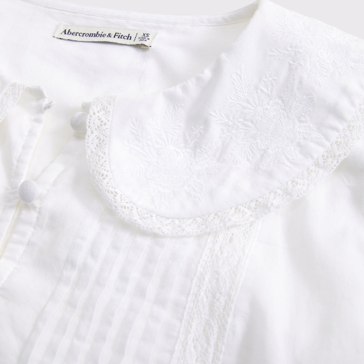 Abercrombie 100% Cotton Long-Sleeve Lace-Trim Collared Blouse