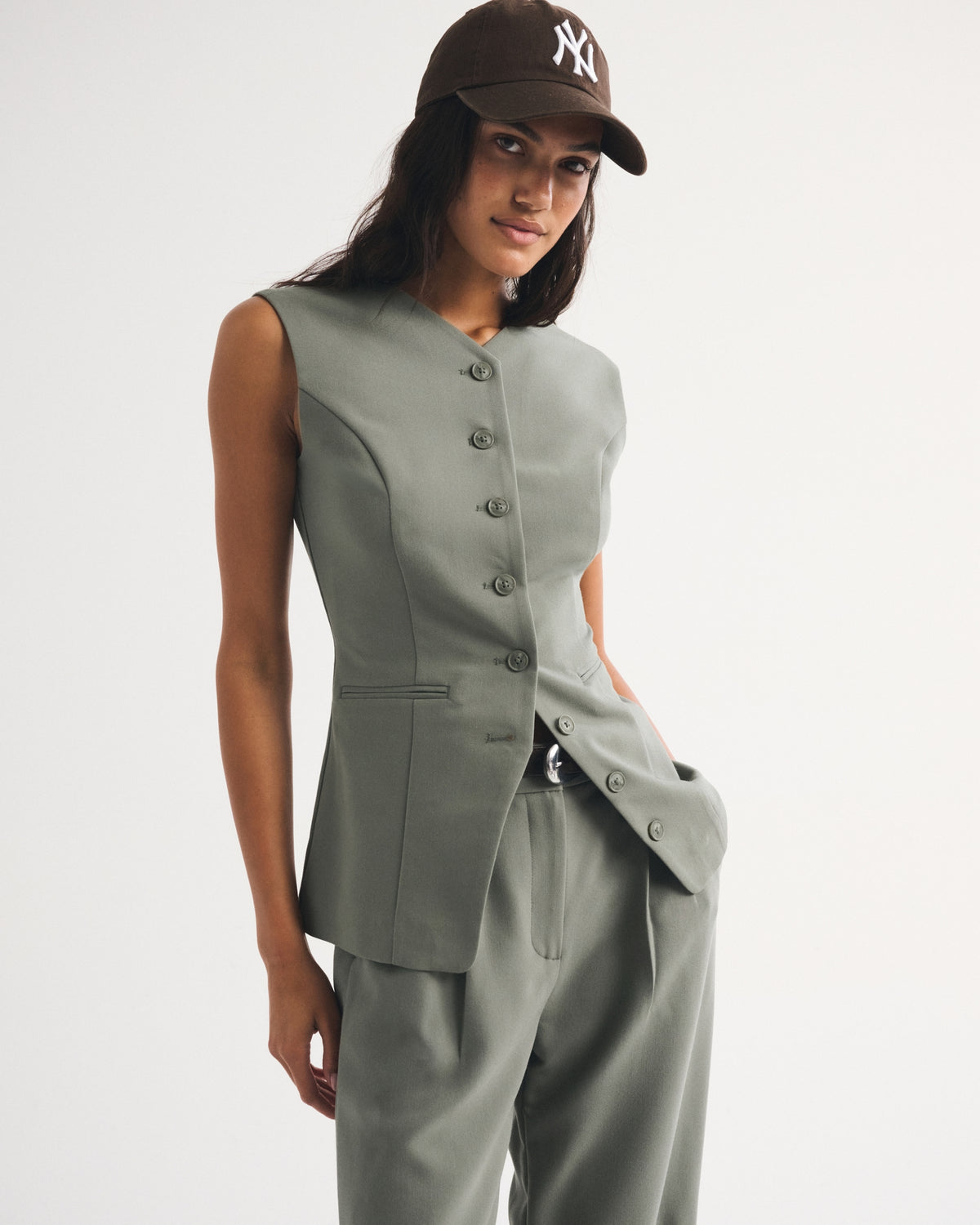Abercrombie Tailored Button-Up Vest