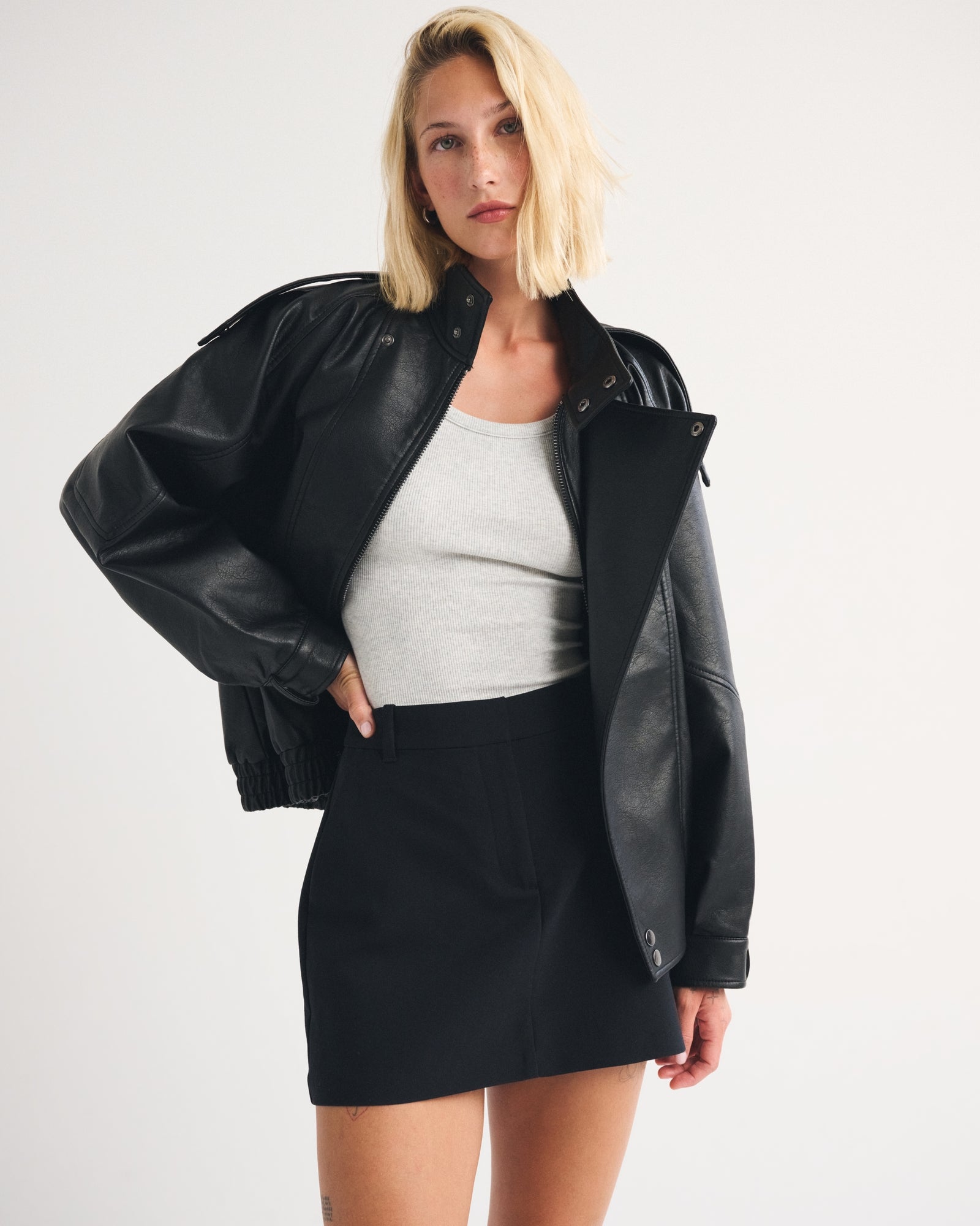 Abercrombie Tailored Mini Skort