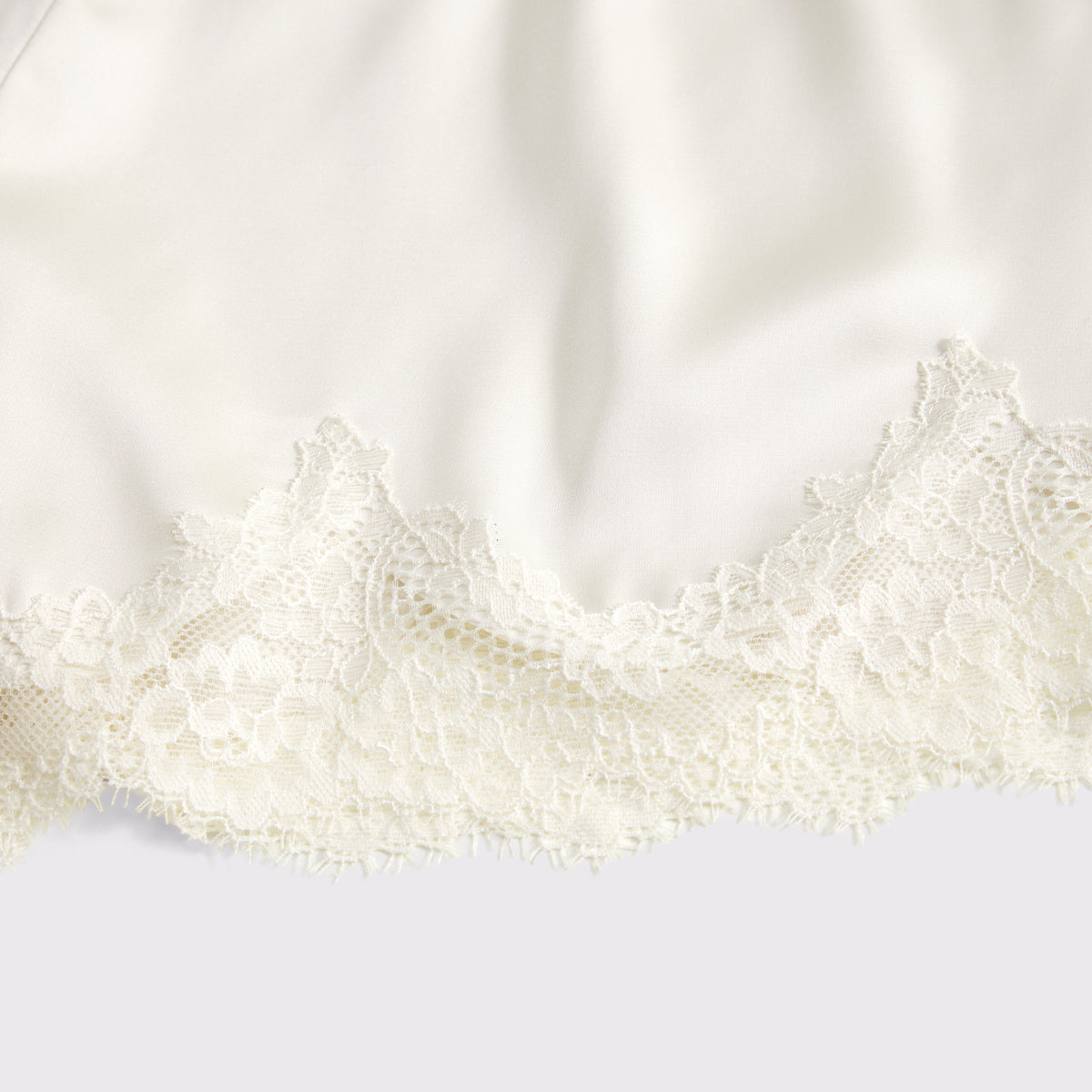 Abercrombie Lace-Trim Satin Short