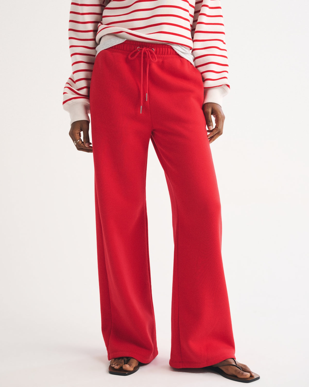 Abercrombie Sunday High Rise Wide Leg Sweatpant