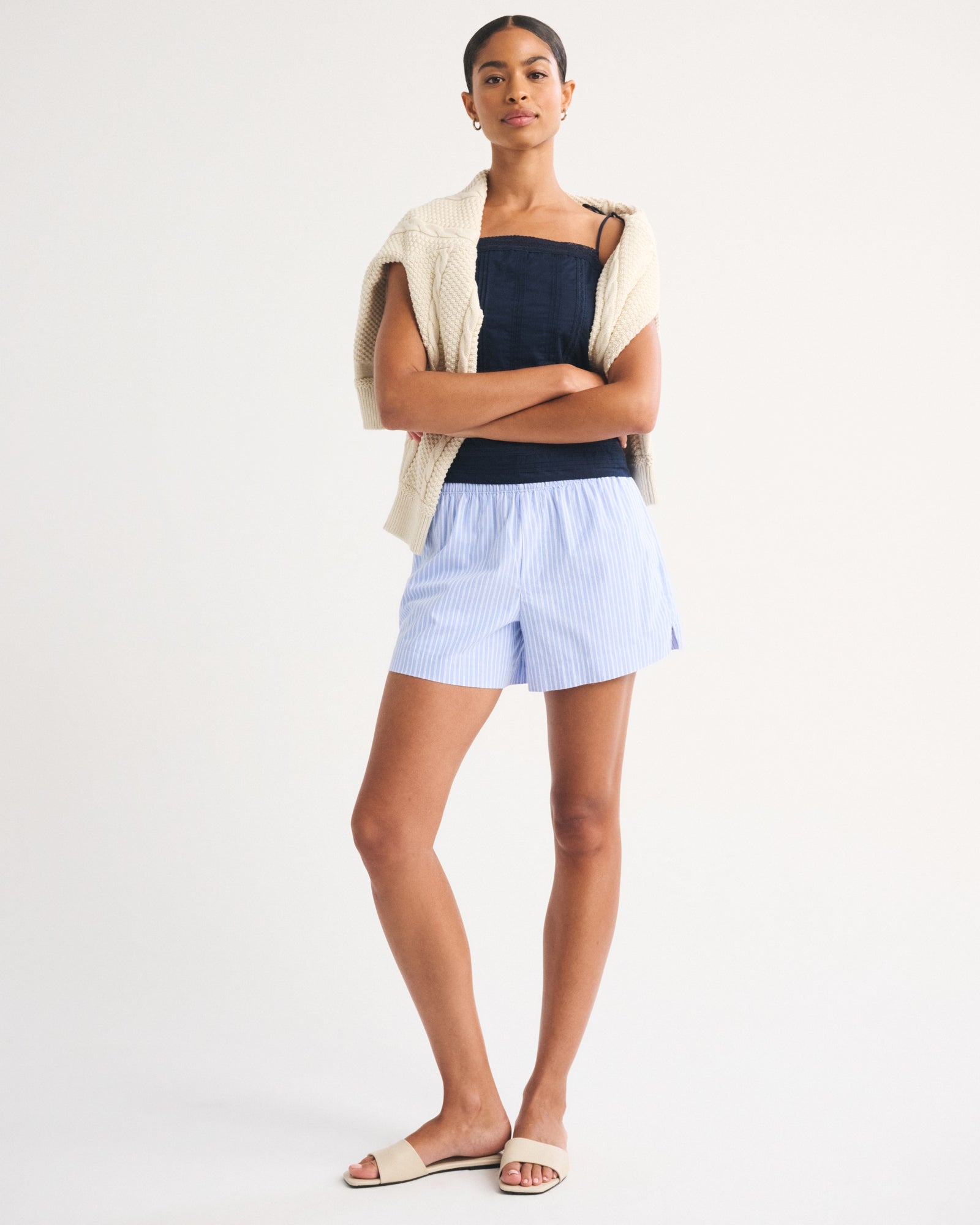 Abercrombie High Rise Poplin Pull-On Short