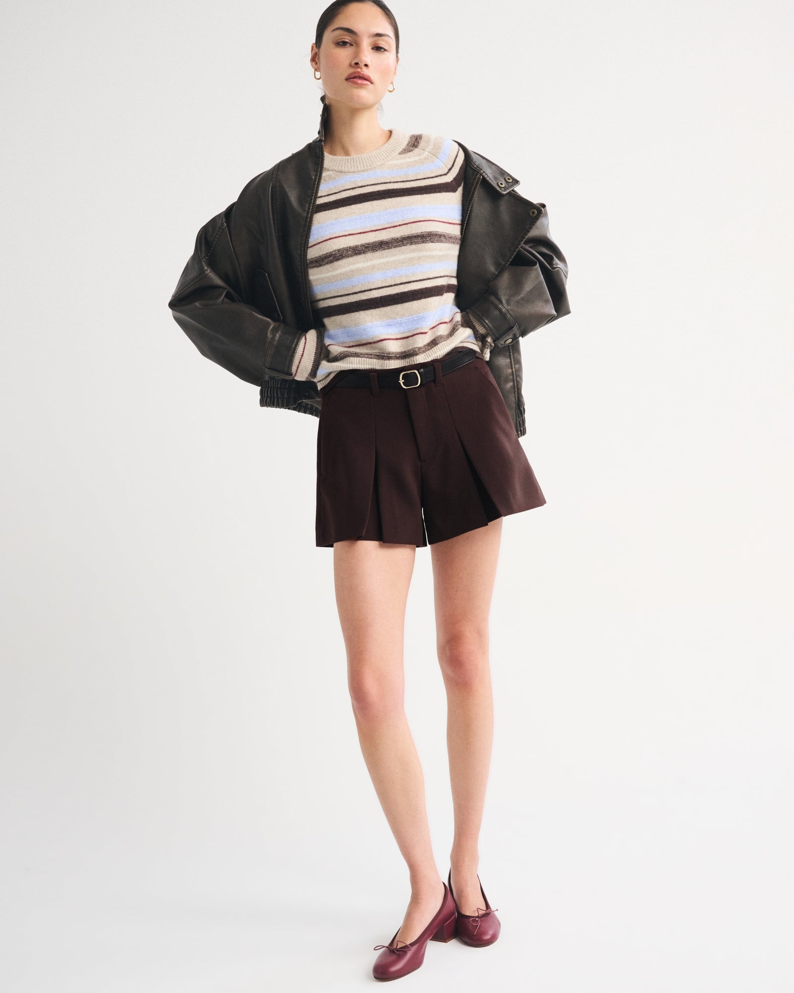Abercrombie High Rise Pleated Short
