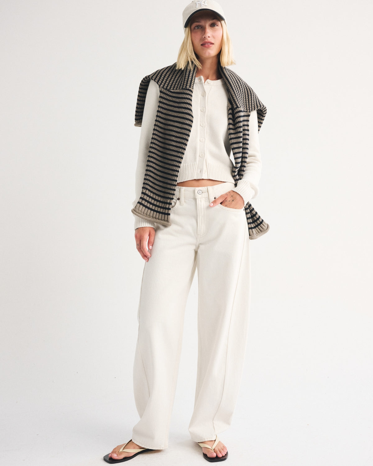 Abercrombie Shrunken Crew Cardigan