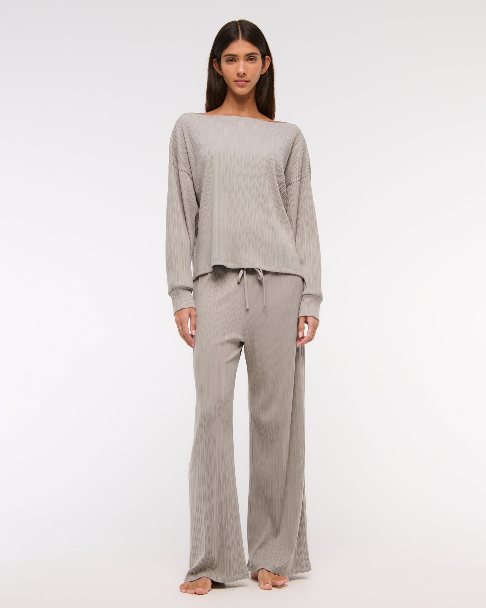 Abercrombie Long-Sleeve Lounge Wide Rib Slash Top