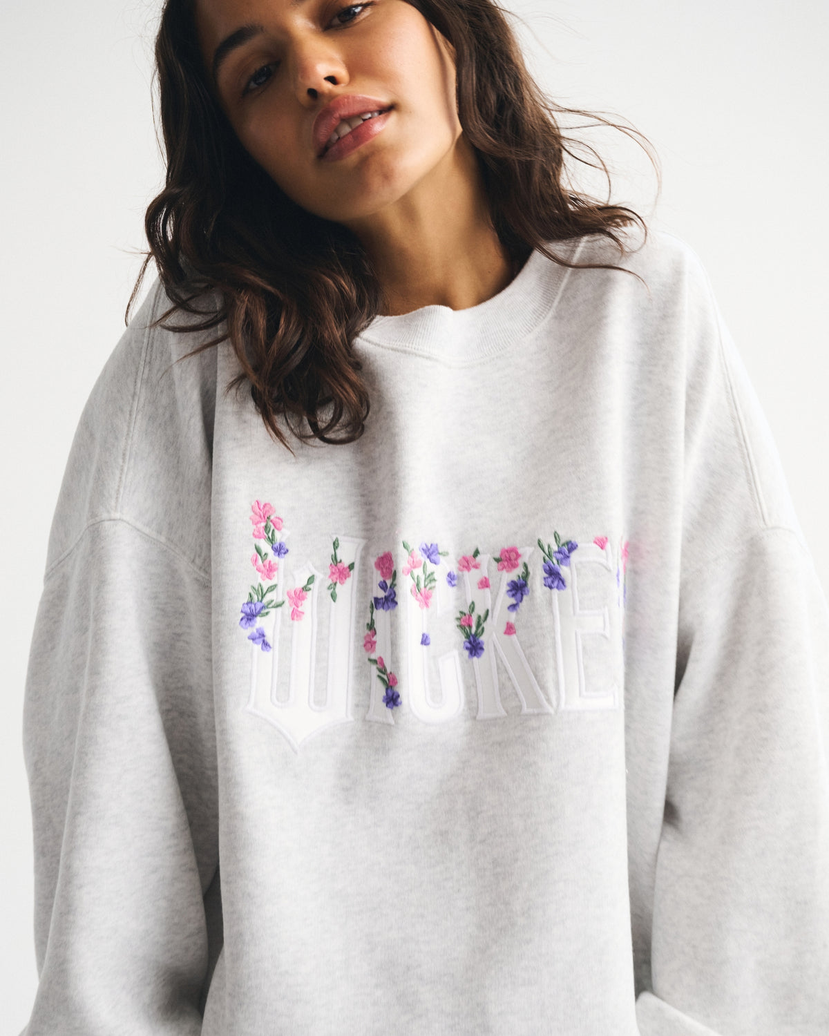 Abercrombie Wicked Oversized Sunday Crew