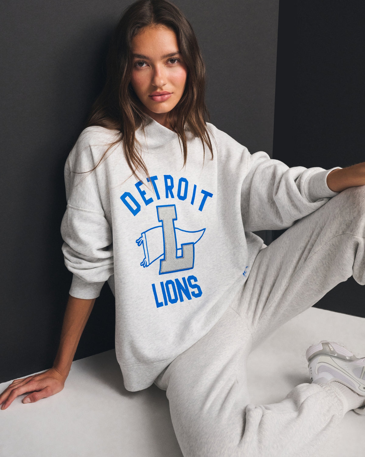 Abercrombie NFL Kansas City Chiefs Funnel-Neck Sweatshirt