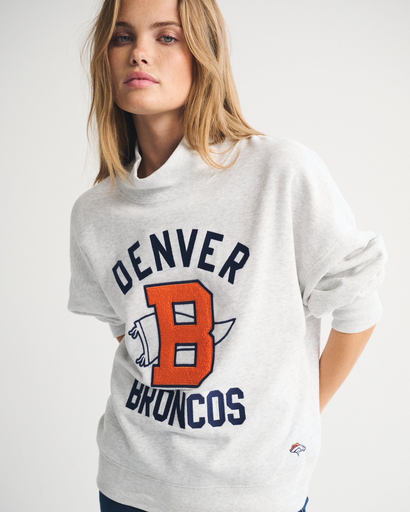 Abercrombie NFL Kansas City Chiefs Funnel-Neck Sweatshirt
