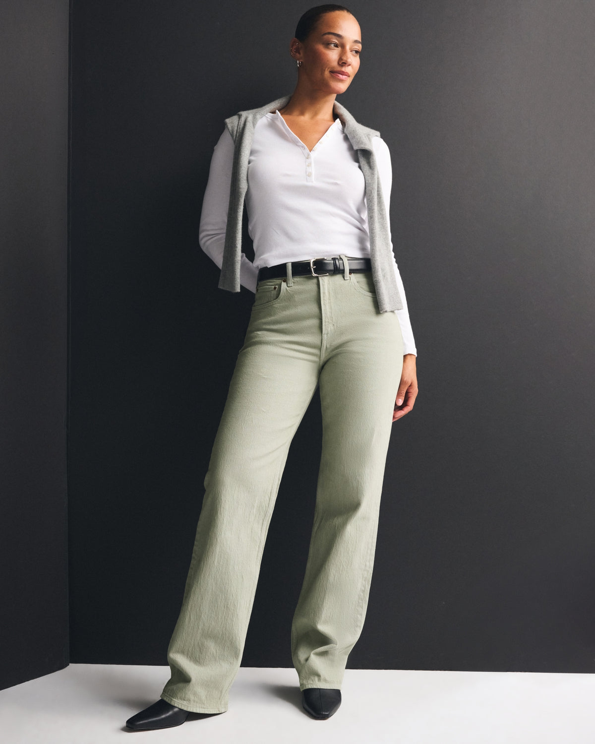 Abercrombie Curve Love High Rise 90s Relaxed Jean