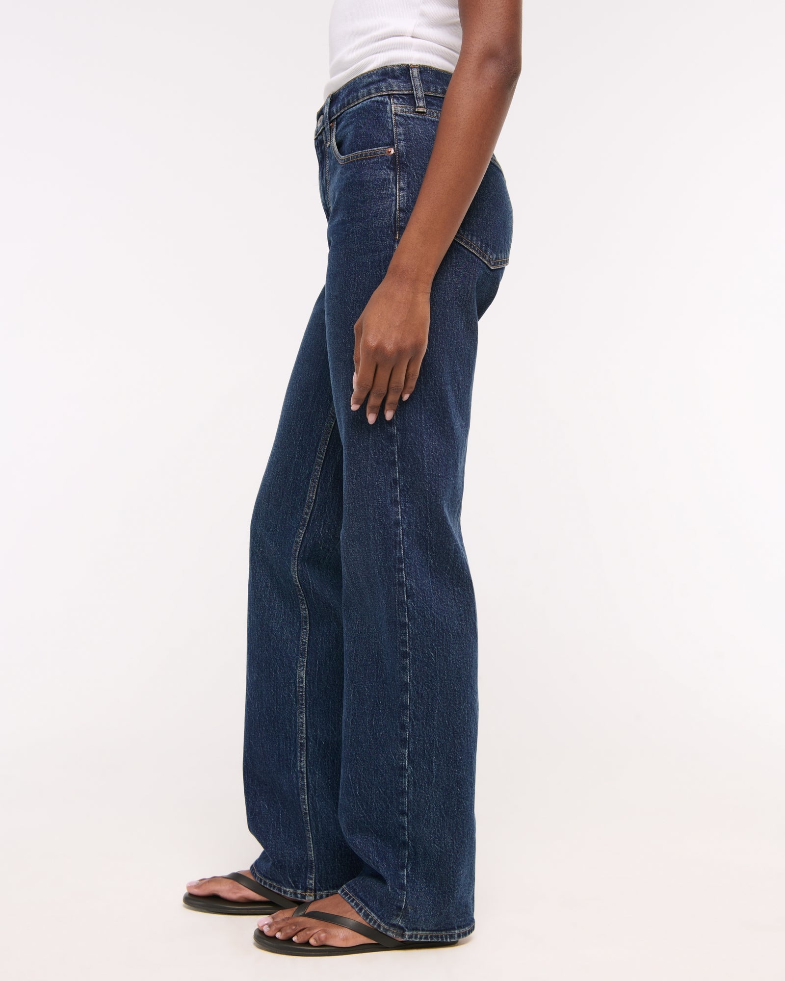 Abercrombie High Rise 90s Relaxed Jean