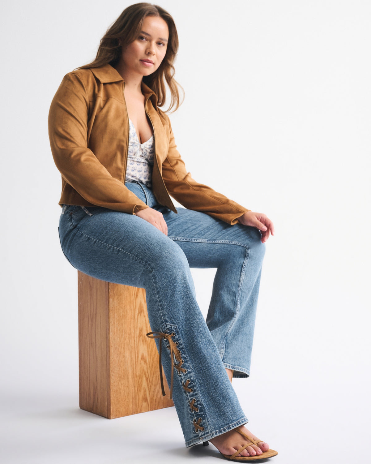 Abercrombie Curve Love Mid Rise Bootcut Frayed Hem Jean