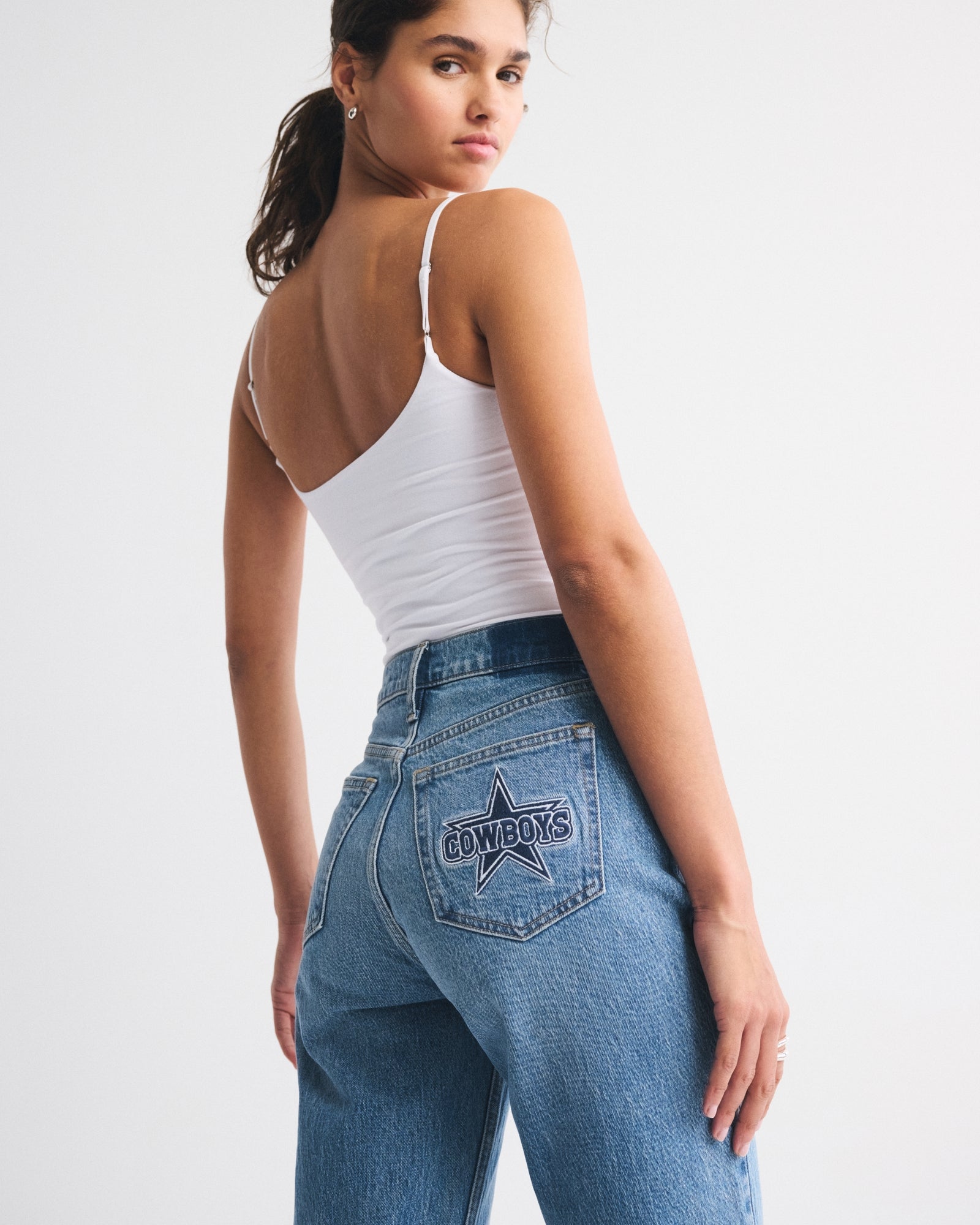 Abercrombie High Rise 90s Relaxed Dallas Cowboys Embroidered Jean