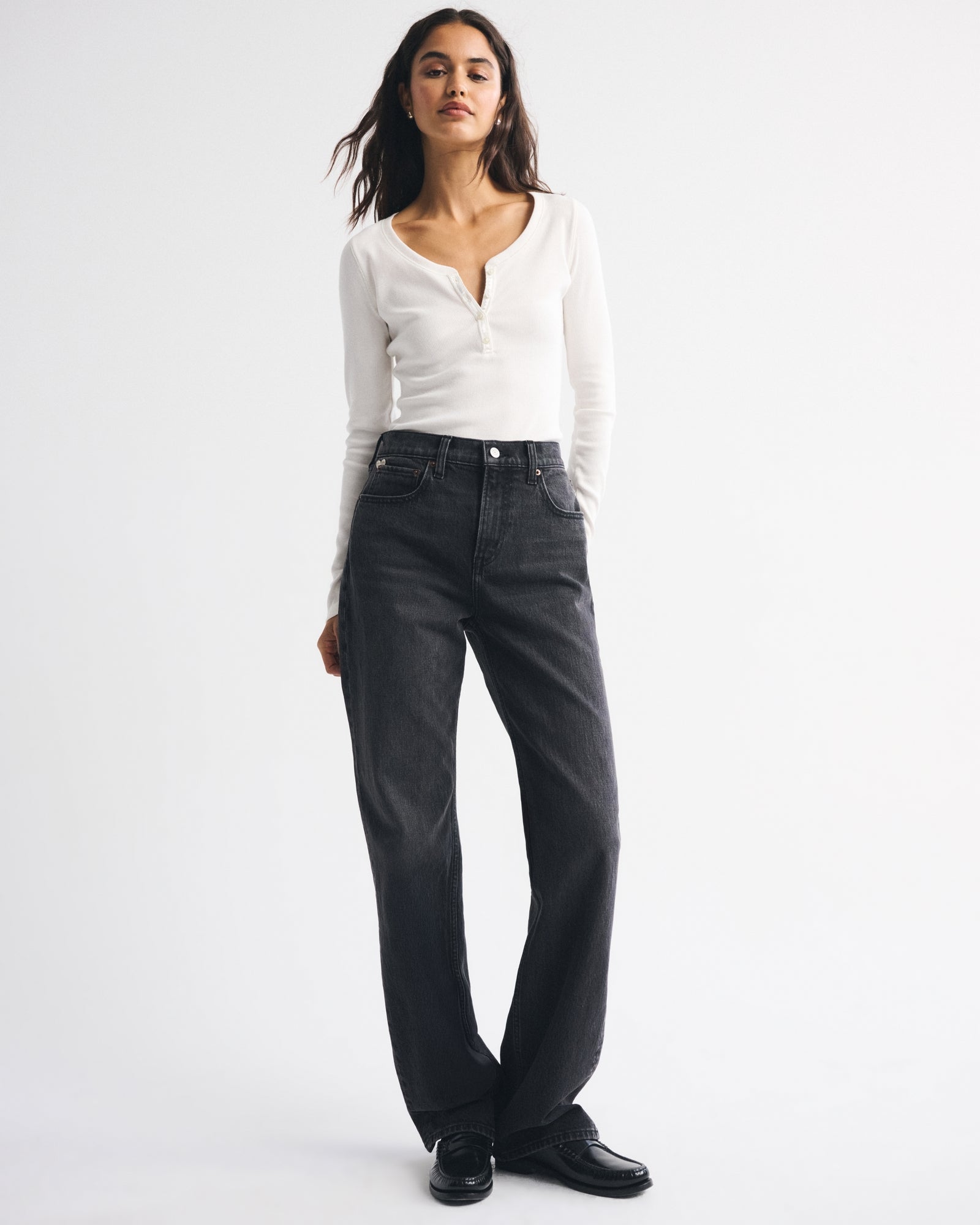 Abercrombie High Rise 90s Relaxed Studded Jean