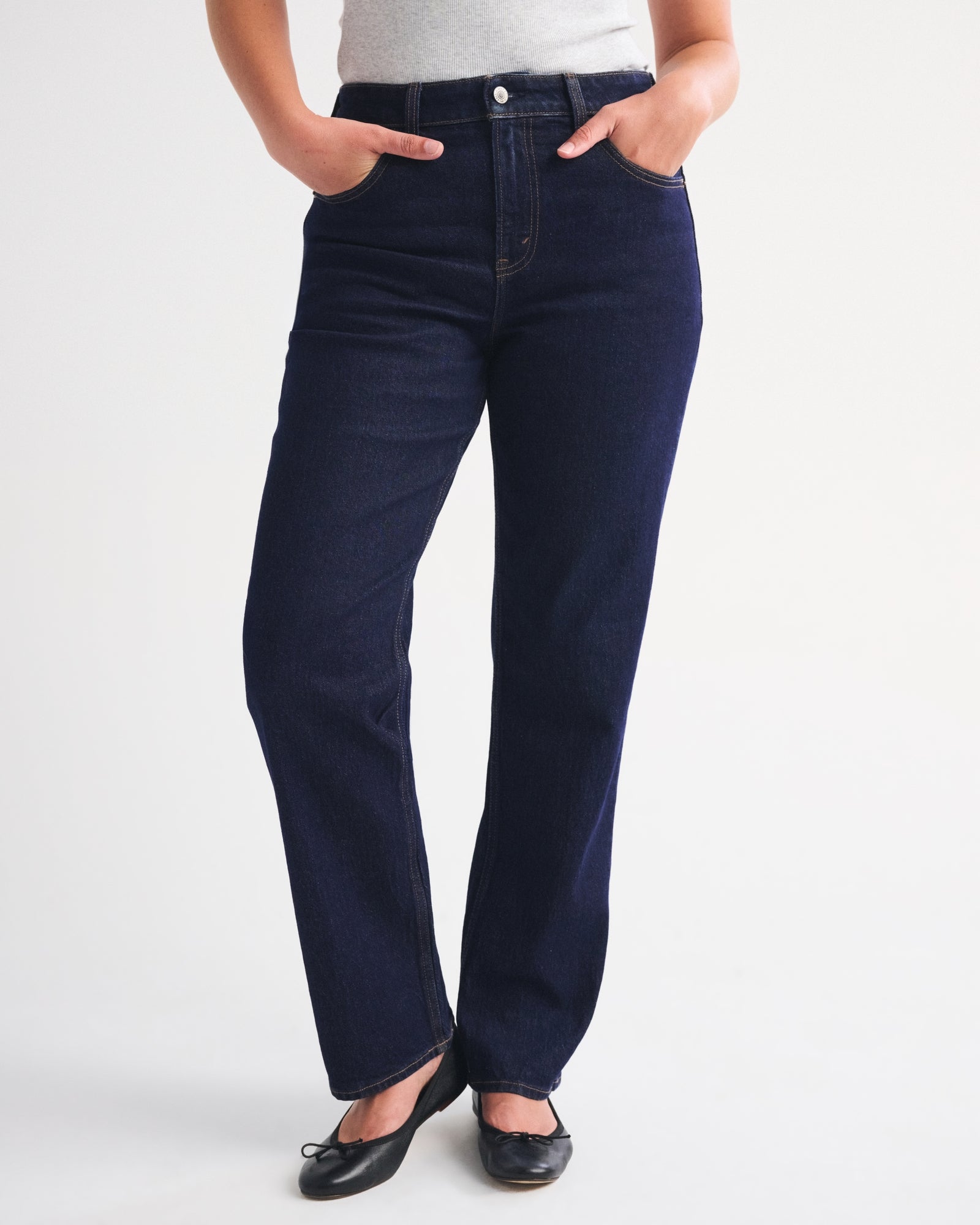 Abercrombie Curve Love High Rise 90s Straight Jean