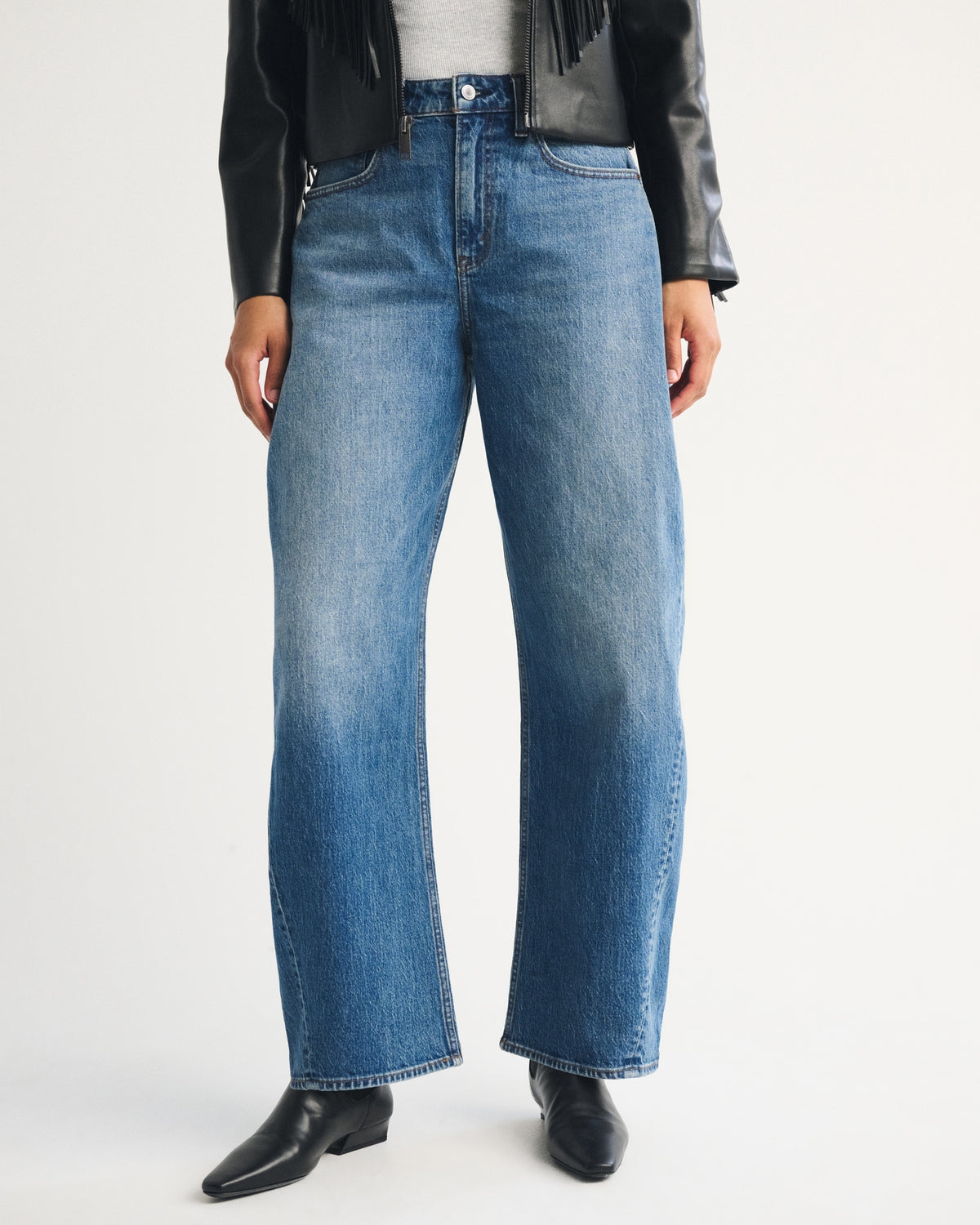 Abercrombie Curve Love High Rise Barrel Jean