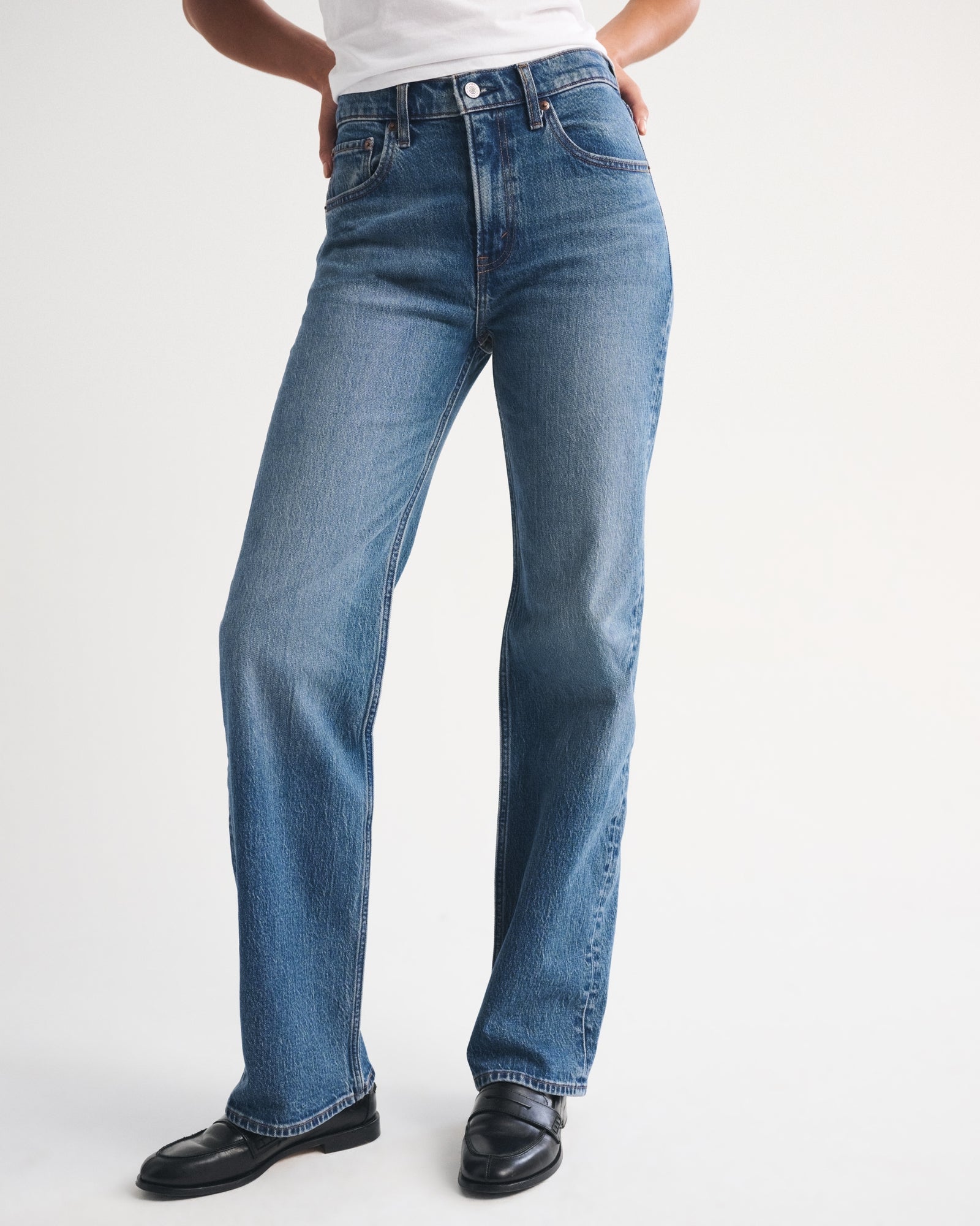 Abercrombie High Rise 90s Relaxed Jean