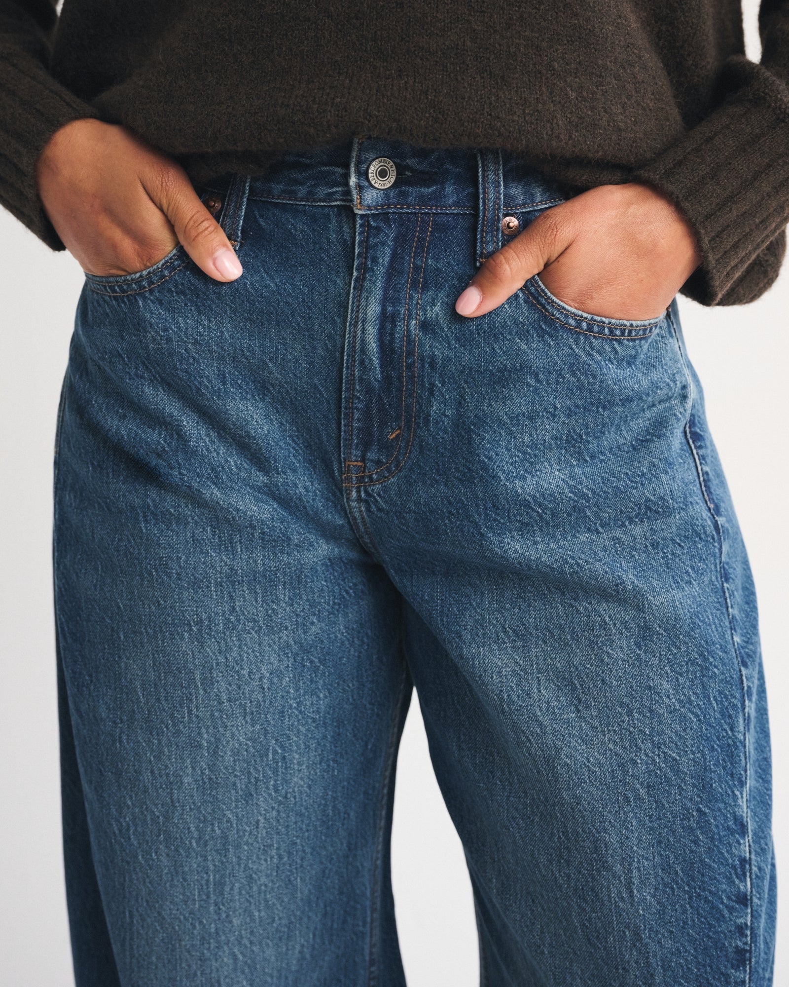 Abercrombie Curve Love High Rise Ultra Barrel Jean