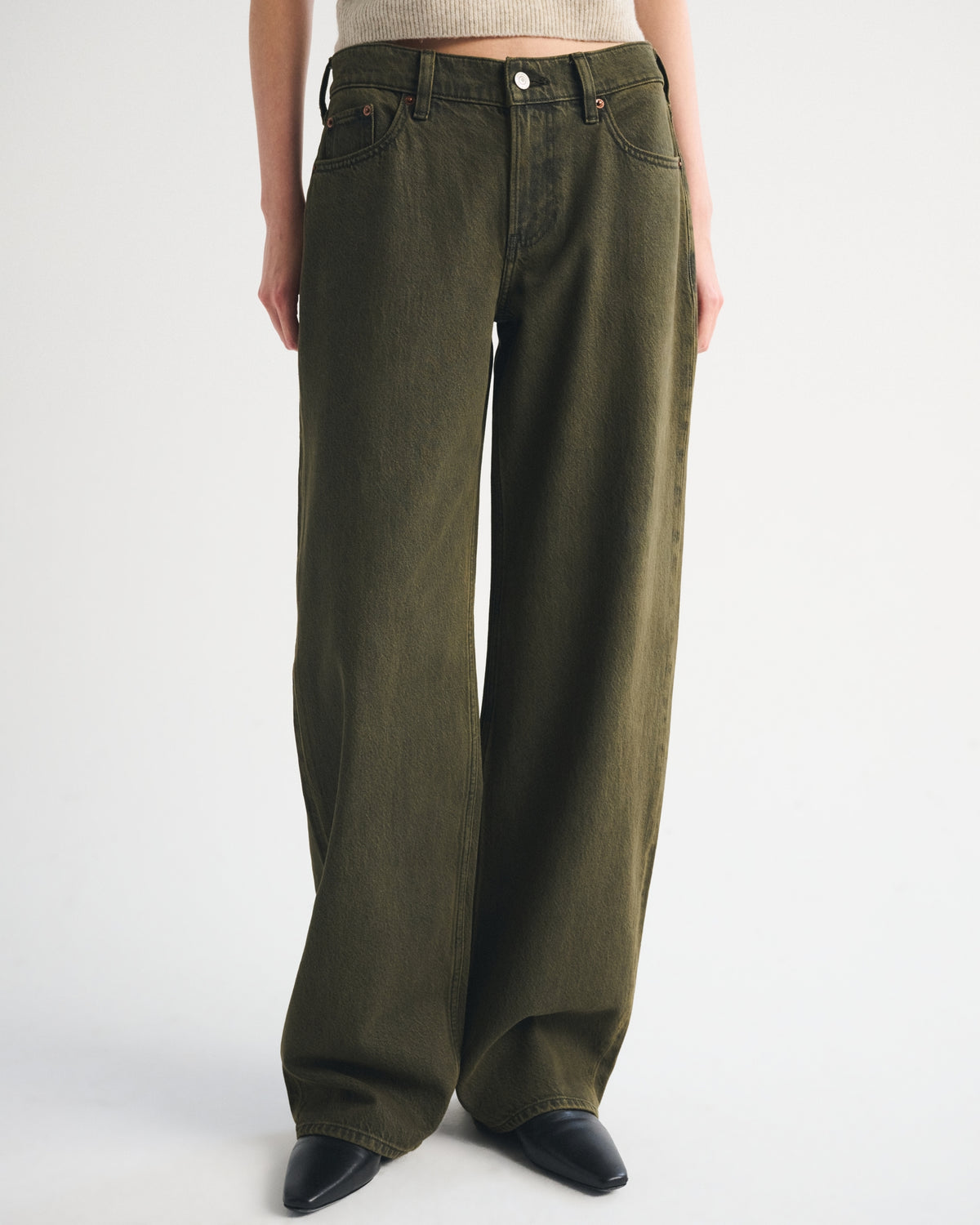 Abercrombie Low Rise Ultra Loose Cuffed Hem Jean