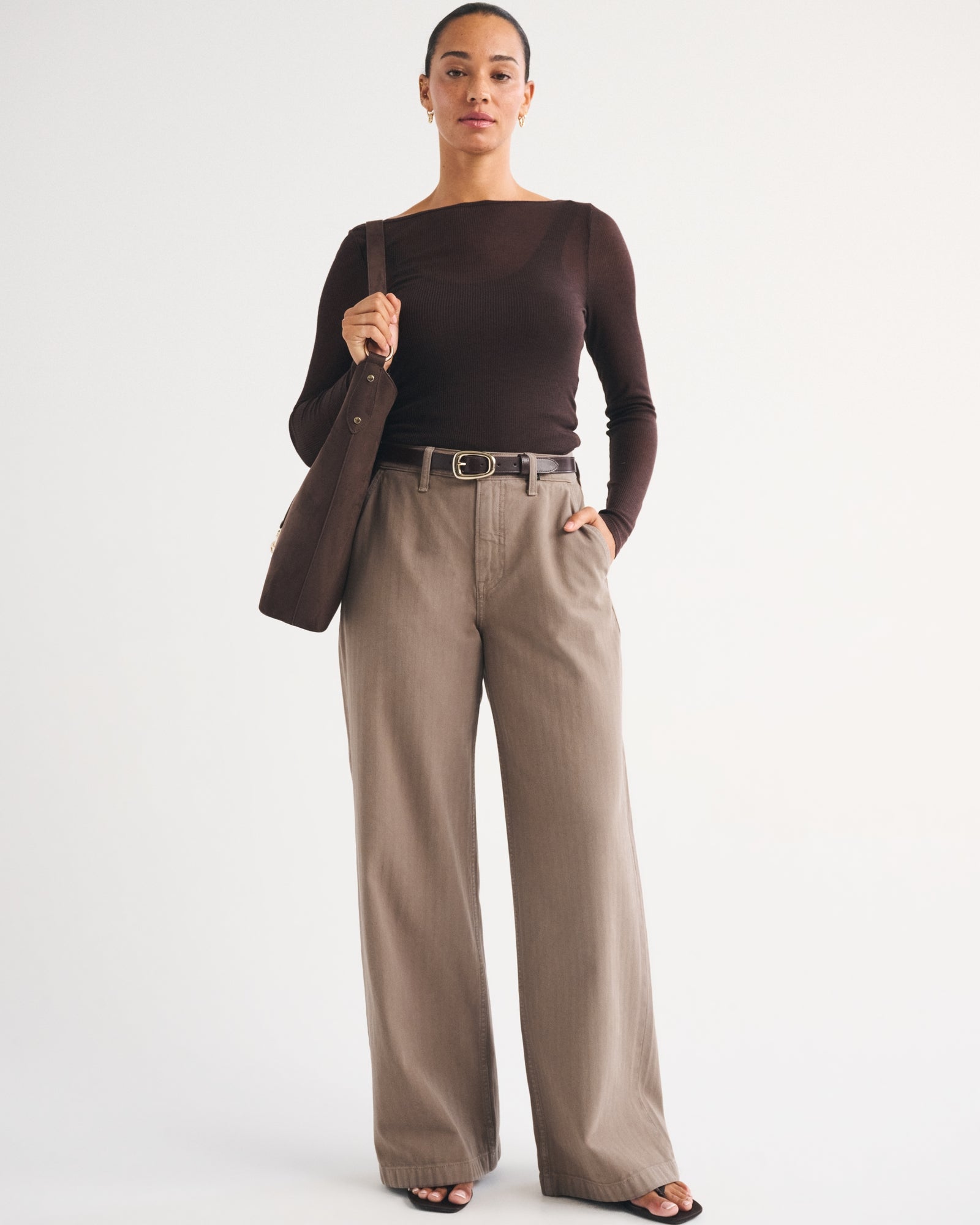 Abercrombie Curve Love High Rise Wide Leg Trouser Jean