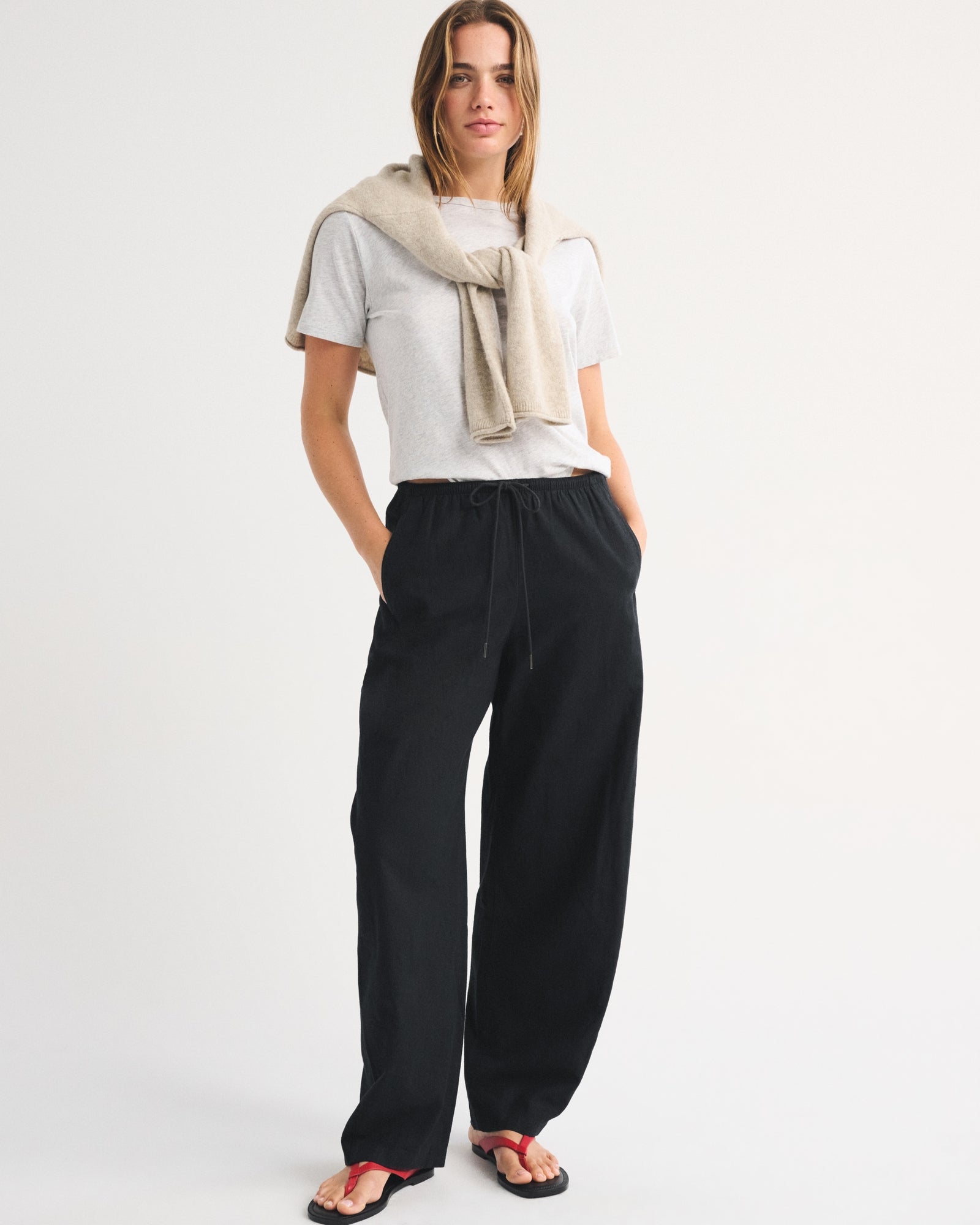 Abercrombie Linen-Blend Barrel Pull-On Pant