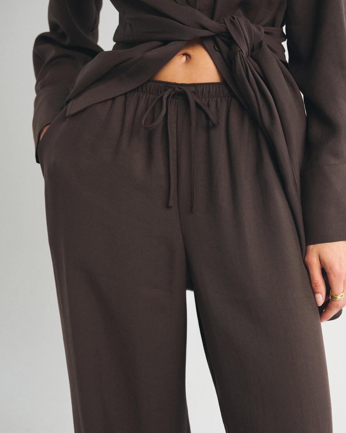 Abercrombie A&F Gemma Suiting Wide Leg Pull-On Pant