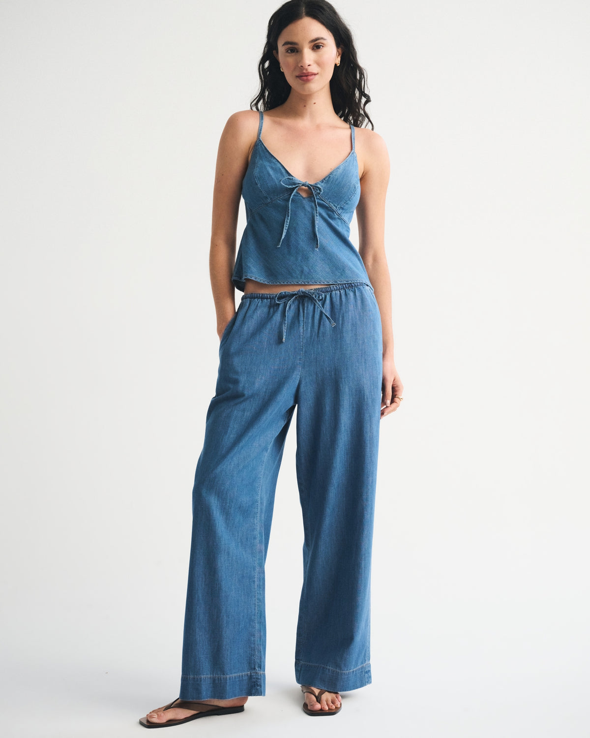 Abercrombie A&F Gemma Chambray Wide Leg Pull-On Pant
