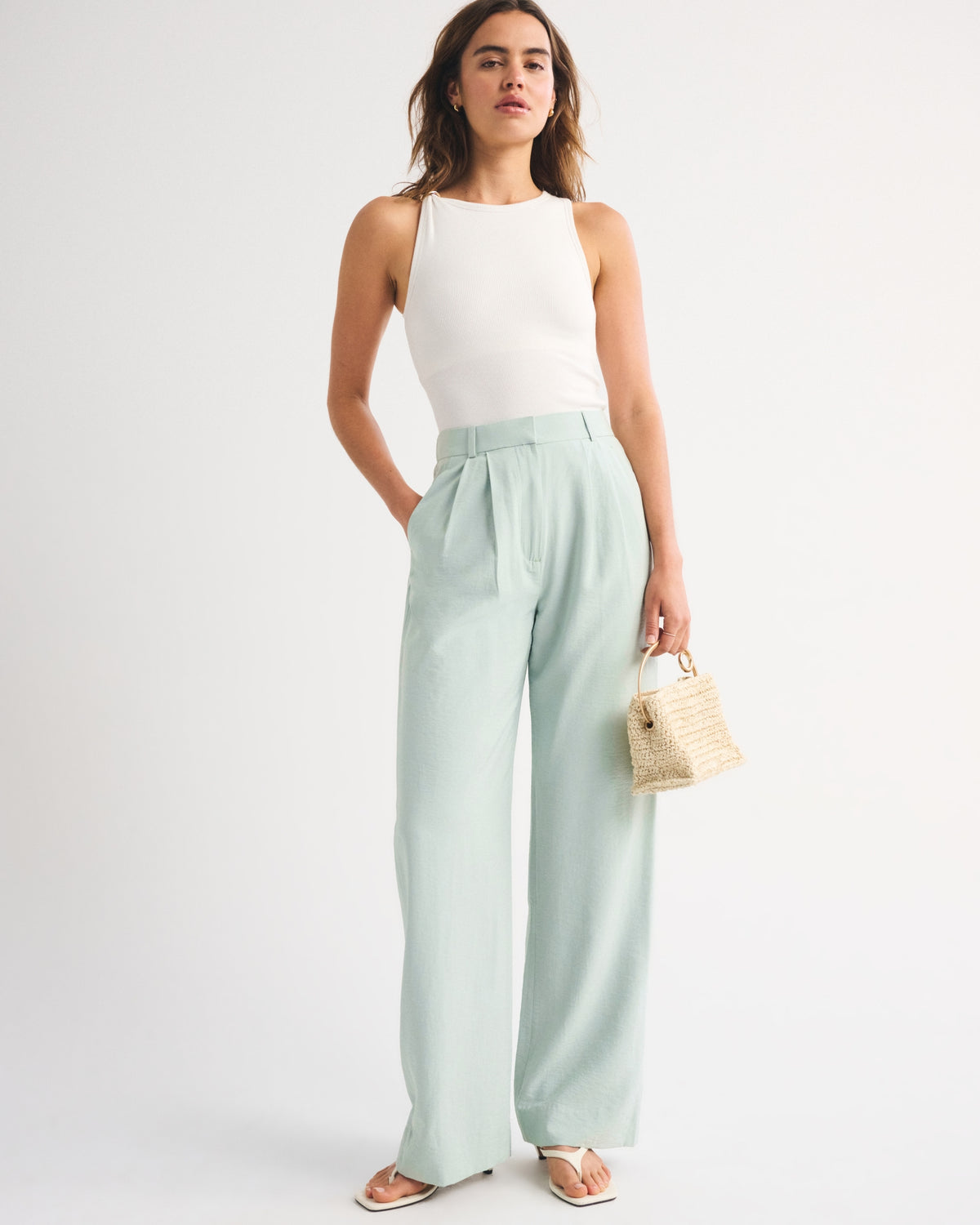 Abercrombie A&F Sloane Lightweight Crepe Tailored Wide Leg Pant