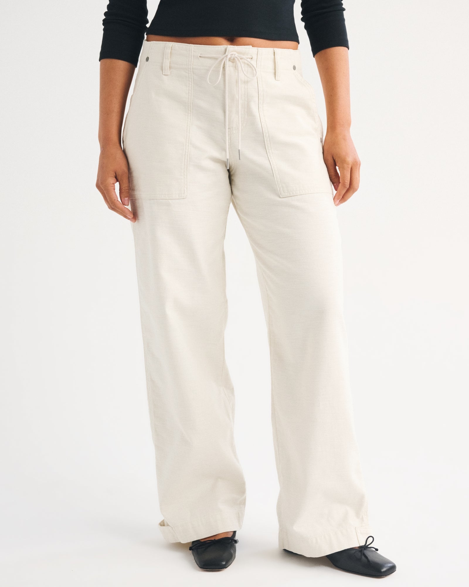Abercrombie 100% Cotton Curve Love Low Rise Ultra Loose Weekender Pant